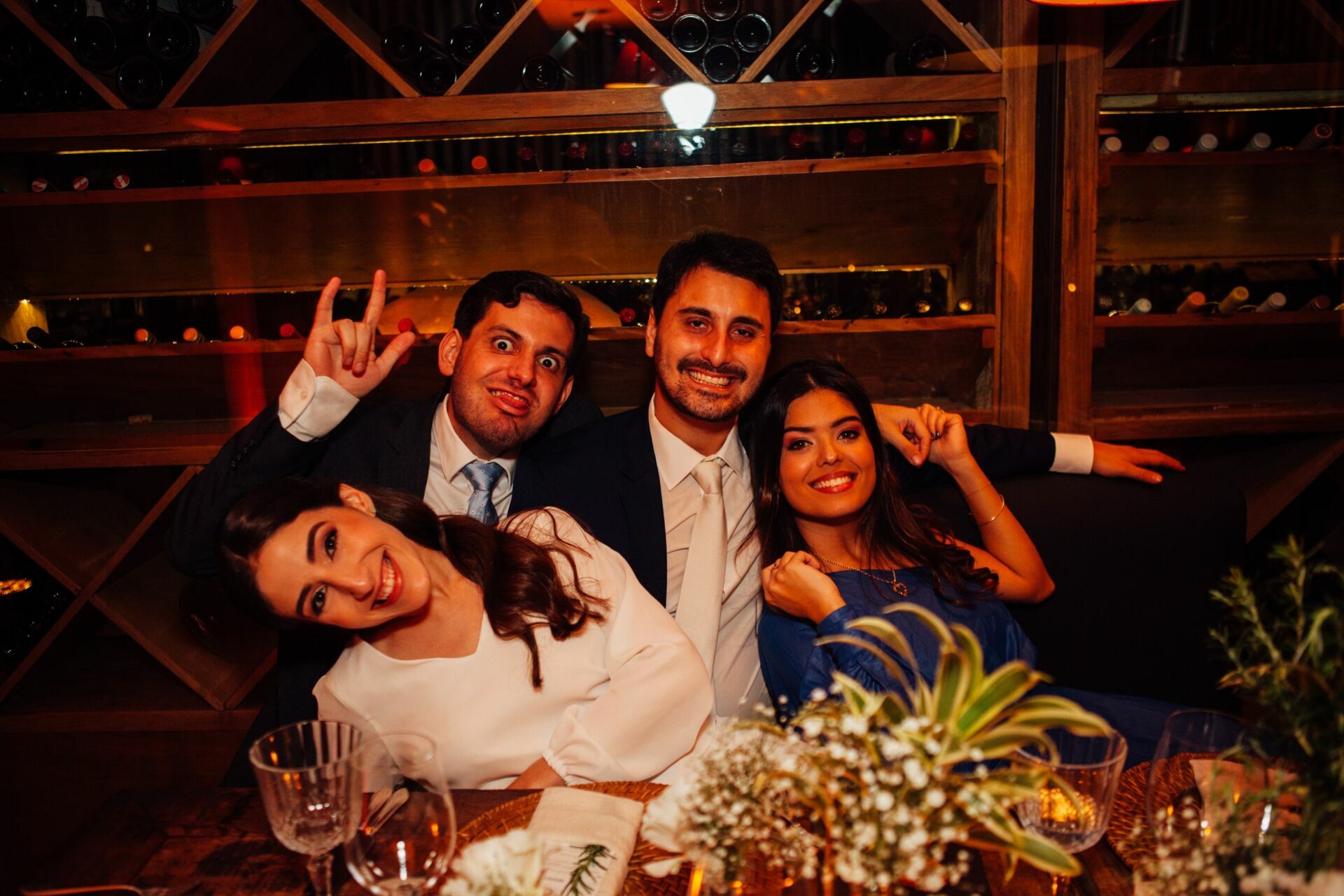 Foto Marina e Caio - Igeja N.S.Neves  e restaurante Teréze - Santa Teresa - Rio de Janeiro - Imagem 229