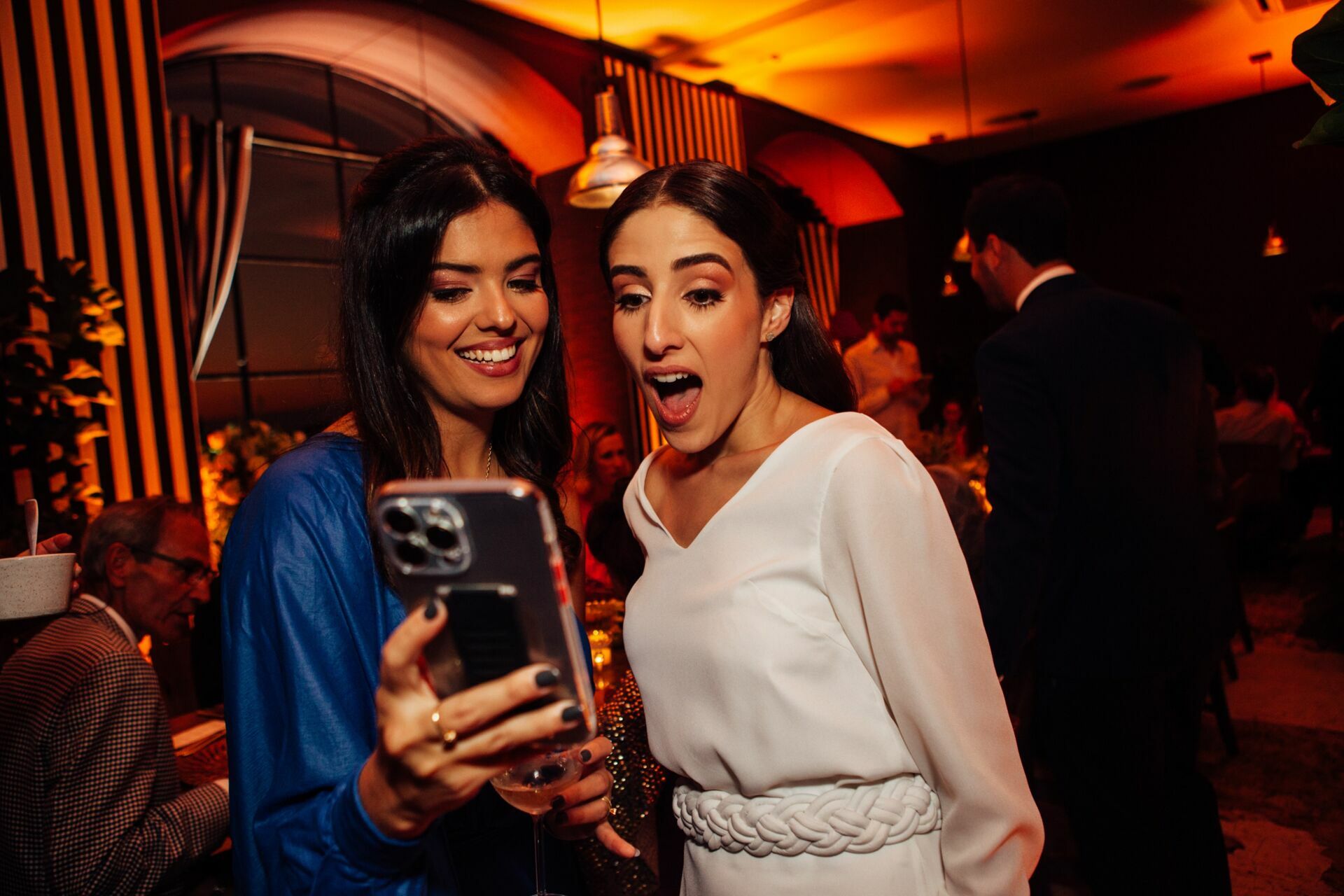 Foto Marina e Caio - Igeja N.S.Neves  e restaurante Teréze - Santa Teresa - Rio de Janeiro - Imagem 221