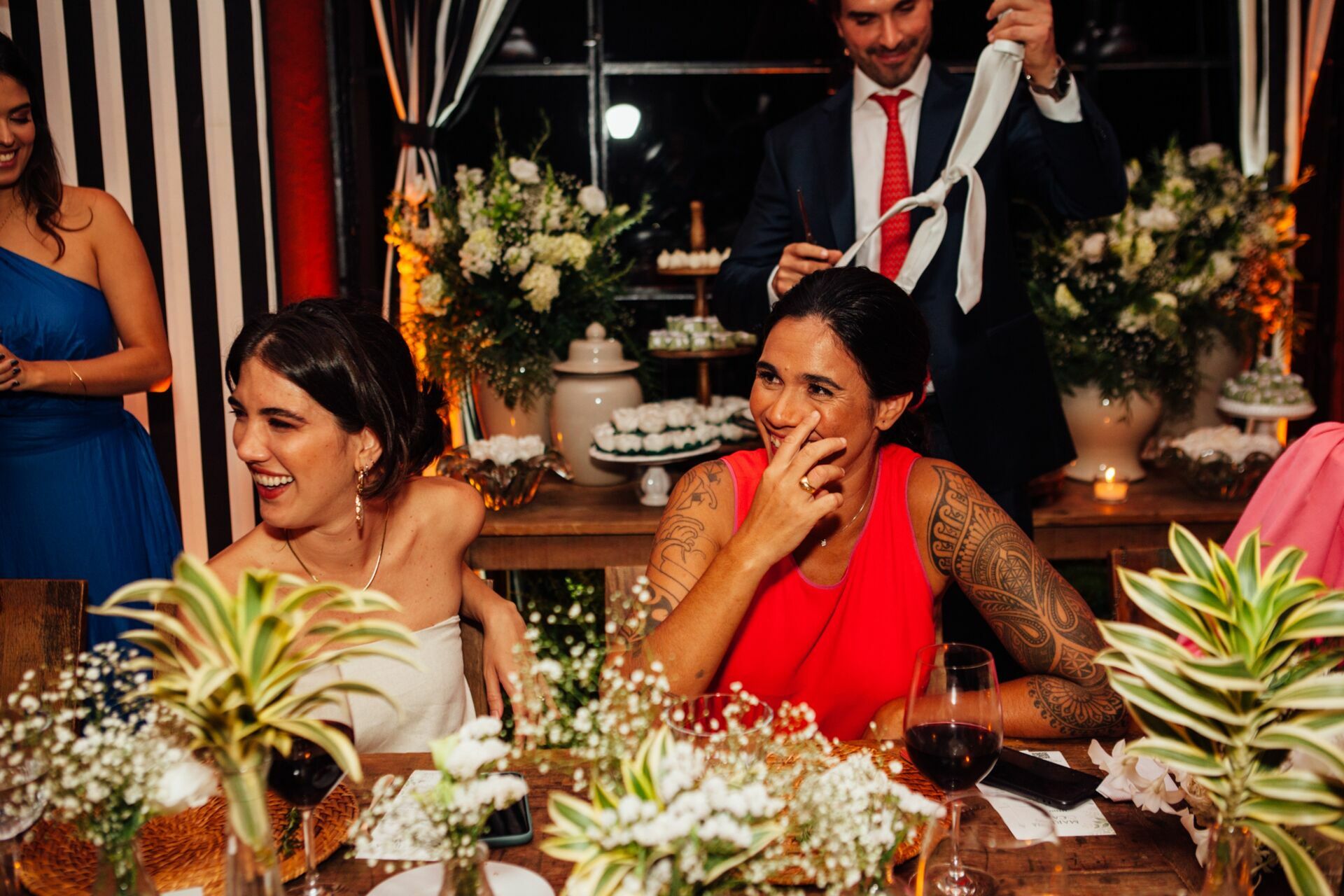 Foto Marina e Caio - Igeja N.S.Neves  e restaurante Teréze - Santa Teresa - Rio de Janeiro - Imagem 246