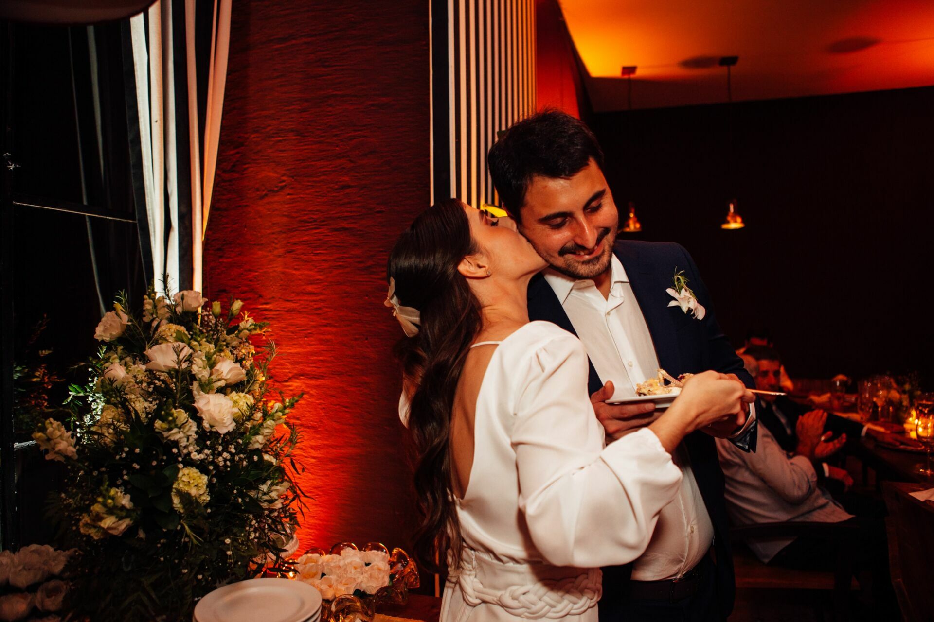 Foto Marina e Caio - Igeja N.S.Neves  e restaurante Teréze - Santa Teresa - Rio de Janeiro - Imagem 278