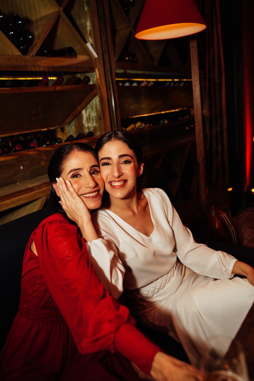 Foto Marina e Caio - Igeja N.S.Neves  e restaurante Teréze - Santa Teresa - Rio de Janeiro - Imagem 249