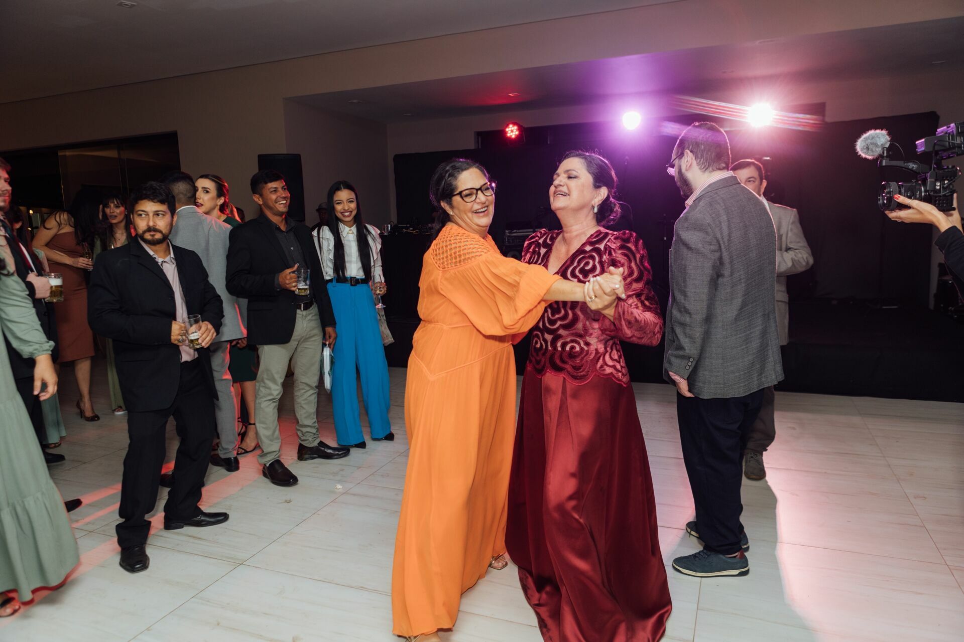 Foto Fernanda e Zezao - Condominio Bosque do Limeira - Resende RJ - Imagem 190