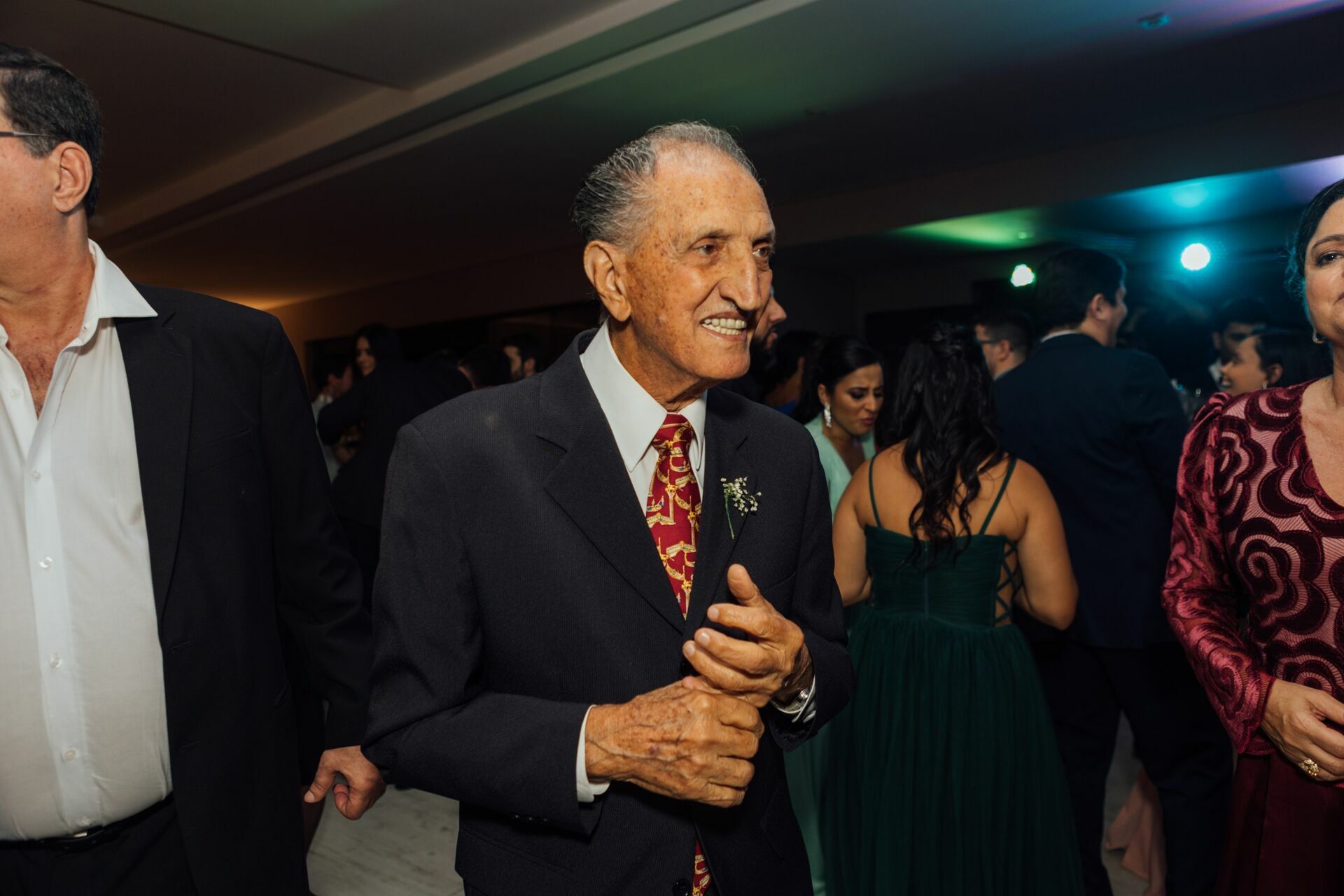 Foto  Fernanda e Zezao - Condominio Bosque do Limeira - Resende RJ - Imagem 245