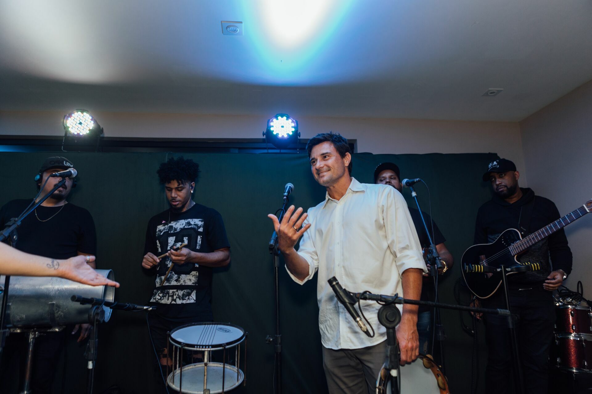 Foto  Fernanda e Zezao - Condominio Bosque do Limeira - Resende RJ - Imagem 277