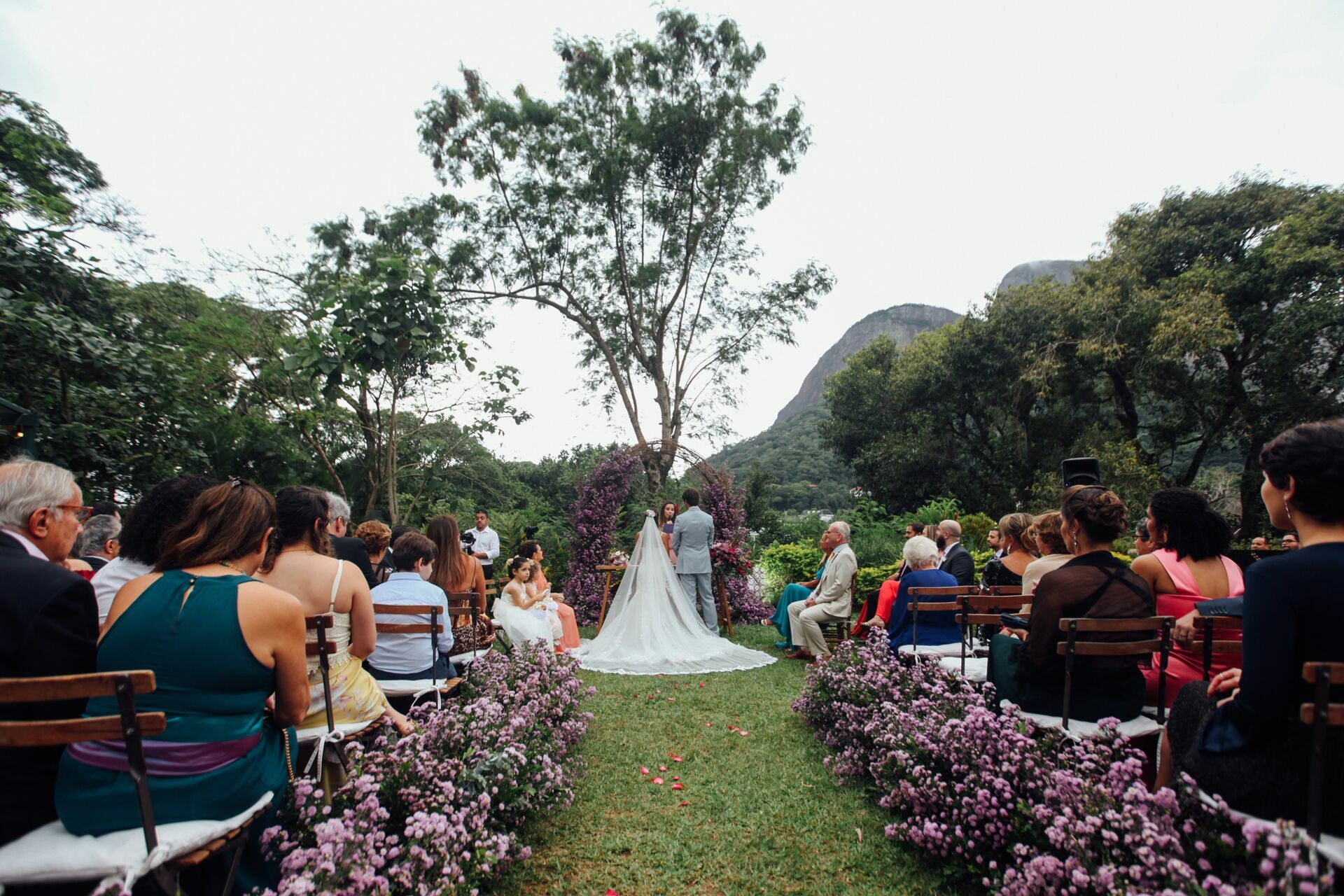 Foto Casamento Ana Beatriz e Marcelo - clube Germania - Gávea RJ - Imagem 81