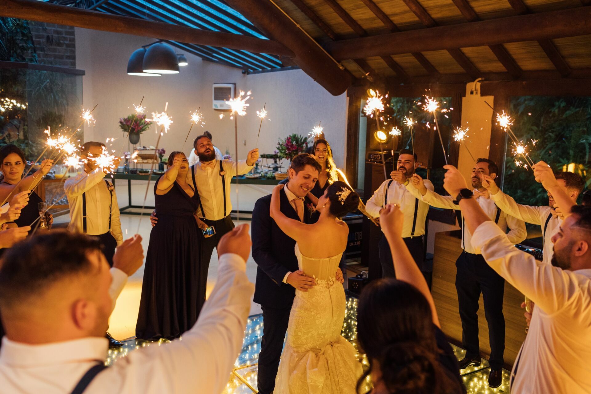 Foto Casamento Carla e Lucas - Casa Giardino - Mogi das Cruzes -sp - Imagem 223