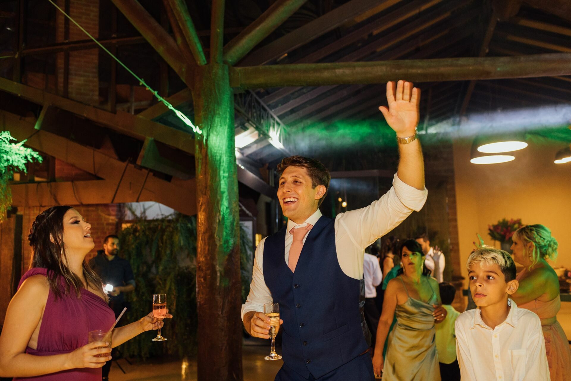 Foto Casamento Carla e Lucas - Casa Giardino - Mogi das Cruzes -sp - Imagem 283