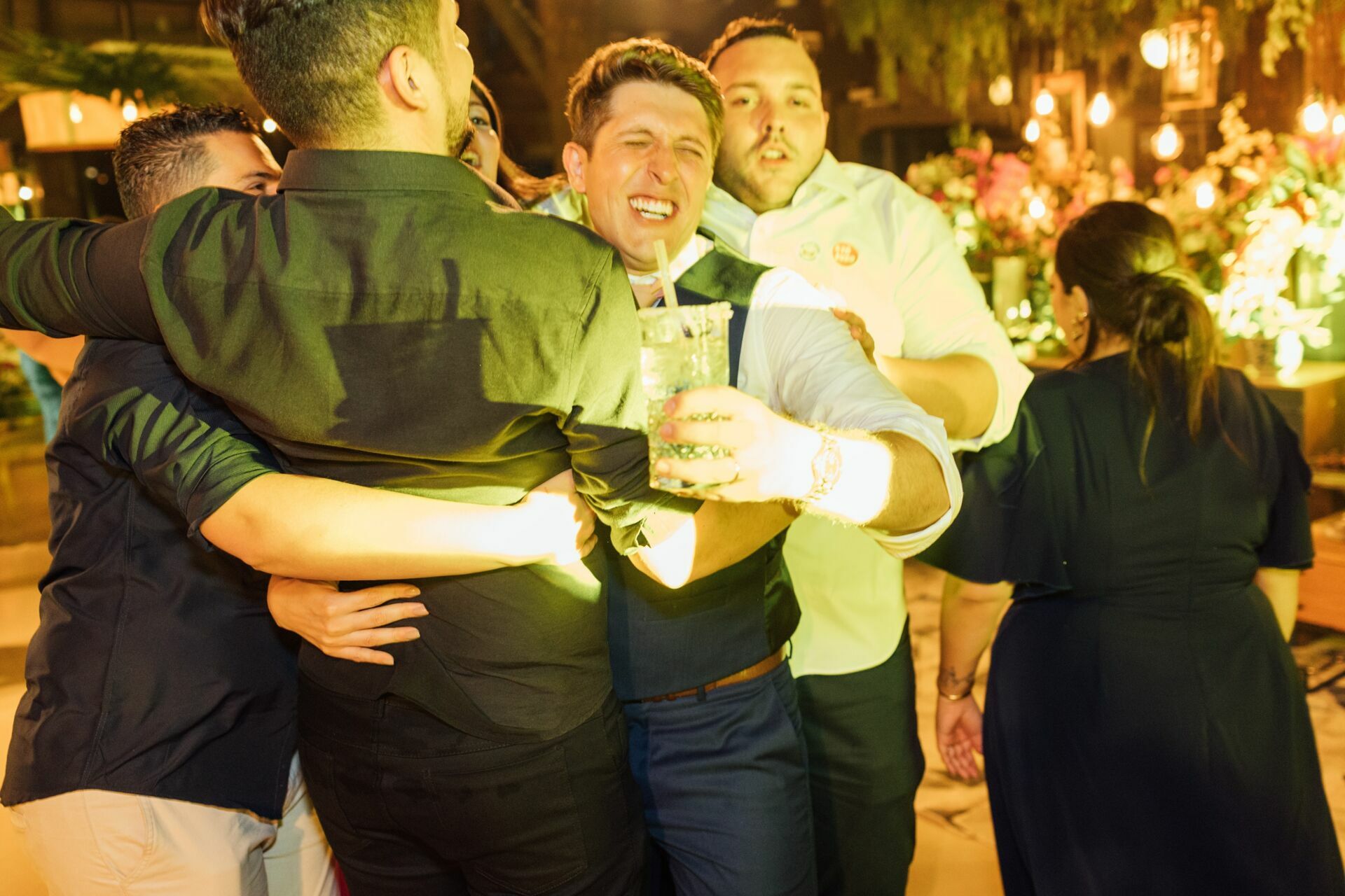 Foto Casamento Carla e Lucas - Casa Giardino - Mogi das Cruzes -sp - Imagem 346