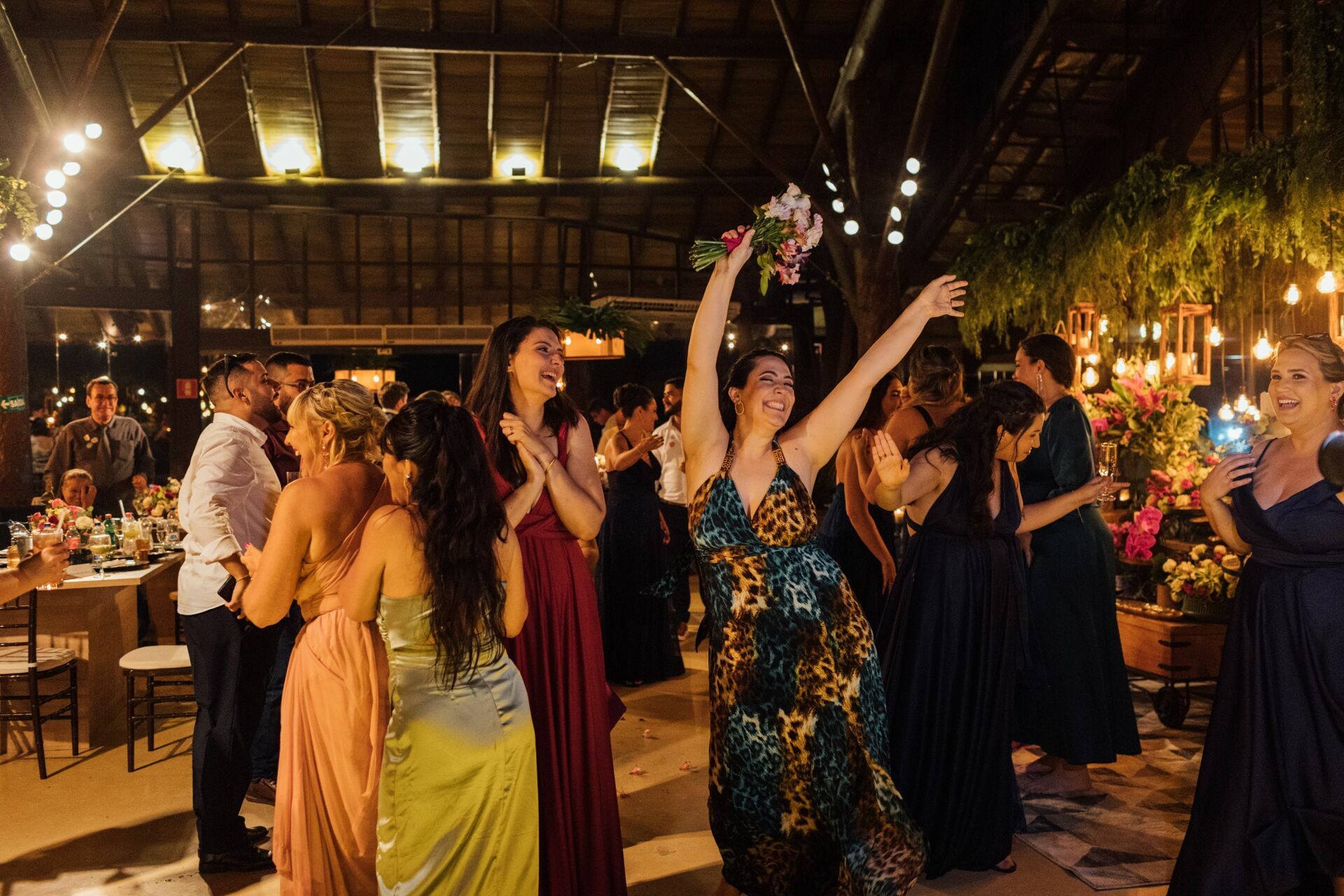 Foto Casamento Carla e Lucas - Casa Giardino - Mogi das Cruzes -sp - Imagem 352