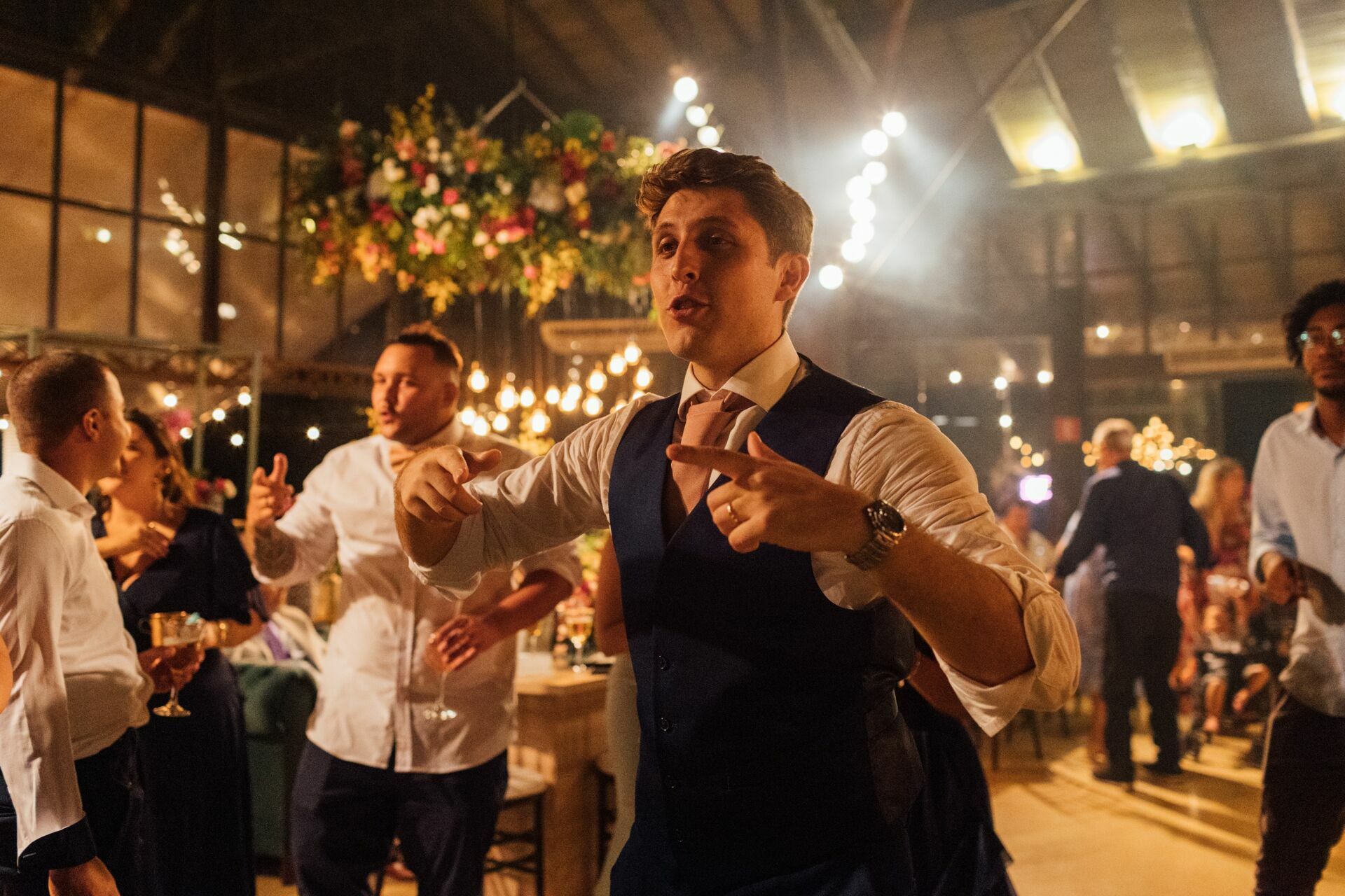 Foto Casamento Carla e Lucas - Casa Giardino - Mogi das Cruzes -sp - Imagem 319