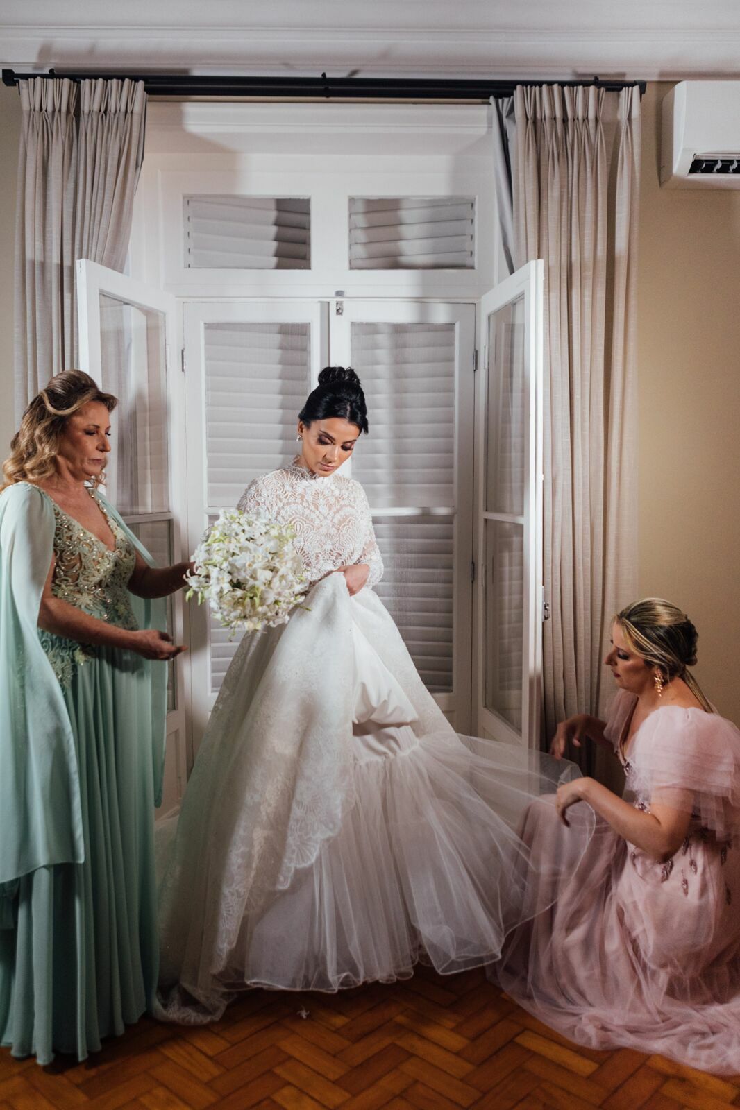 Foto Casamento Ana Carolina e Paulo Henrique - Igreja Santa Cecilia e Galpon - VR -RJ - Imagem 26