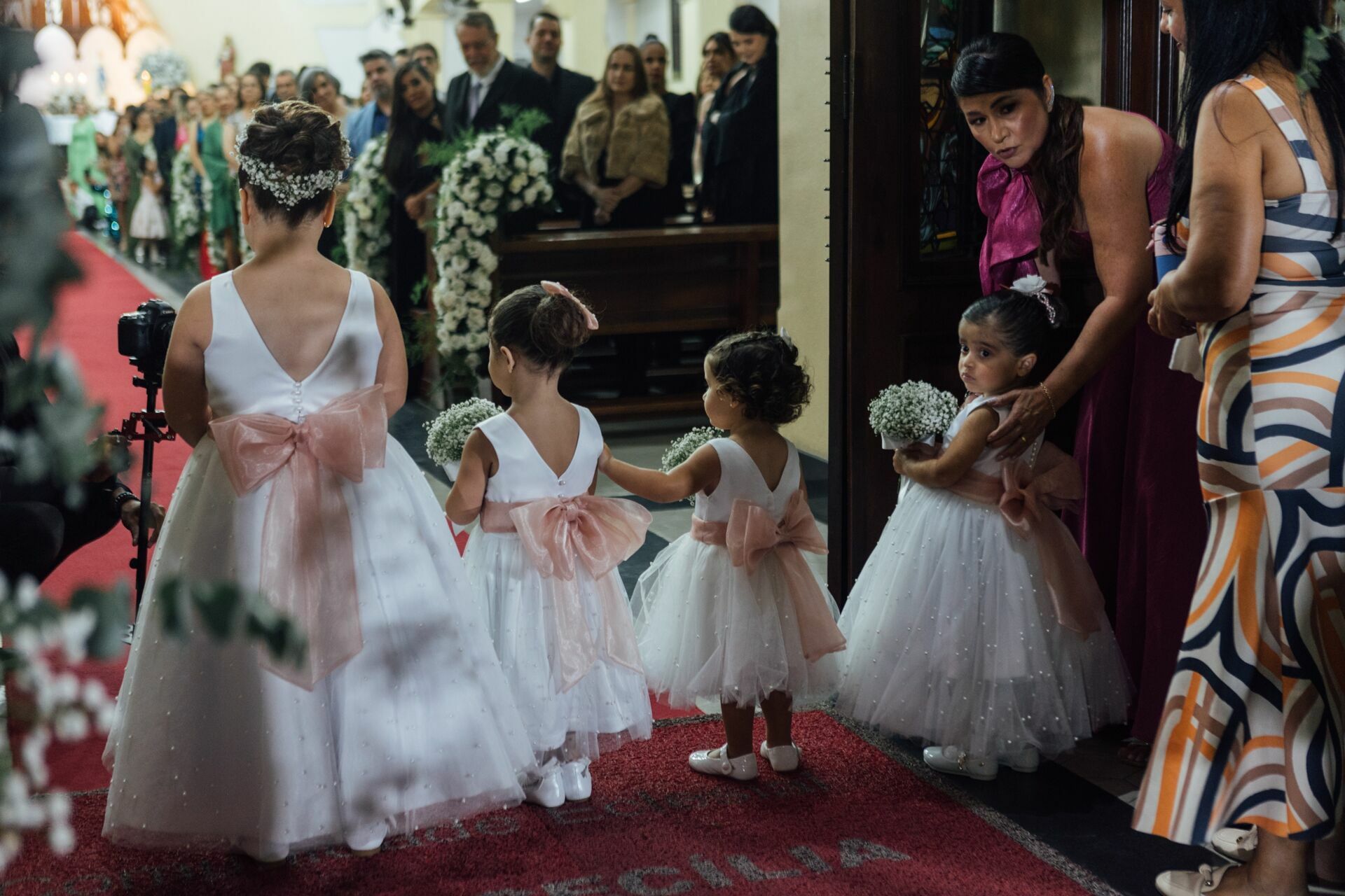 Foto Casamento Ana Carolina e Paulo Henrique - Igreja Santa Cecilia e Galpon - VR -RJ - Imagem 52