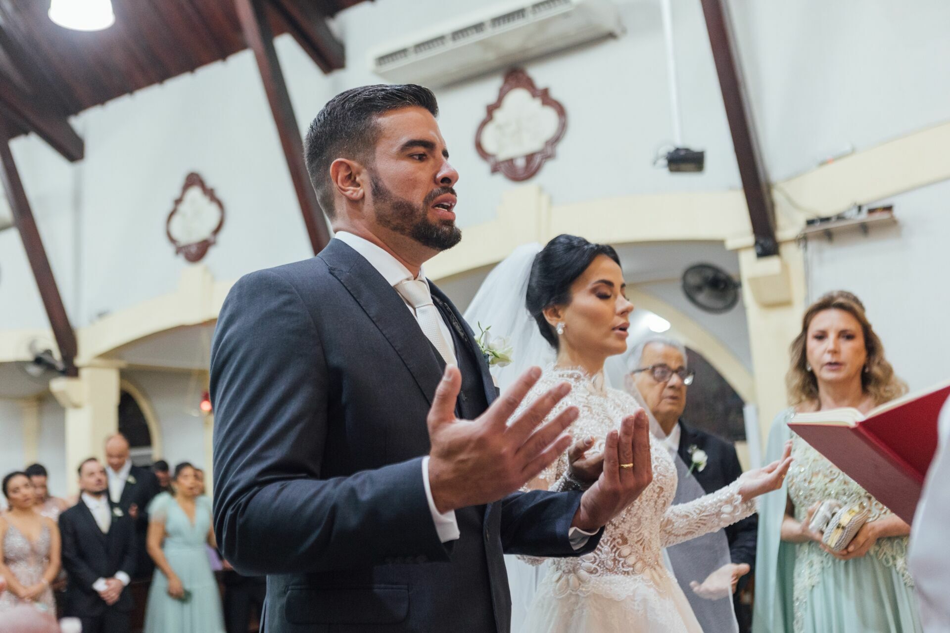 Foto Casamento Ana Carolina e Paulo Henrique - Igreja Santa Cecilia e Galpon - VR -RJ - Imagem 90