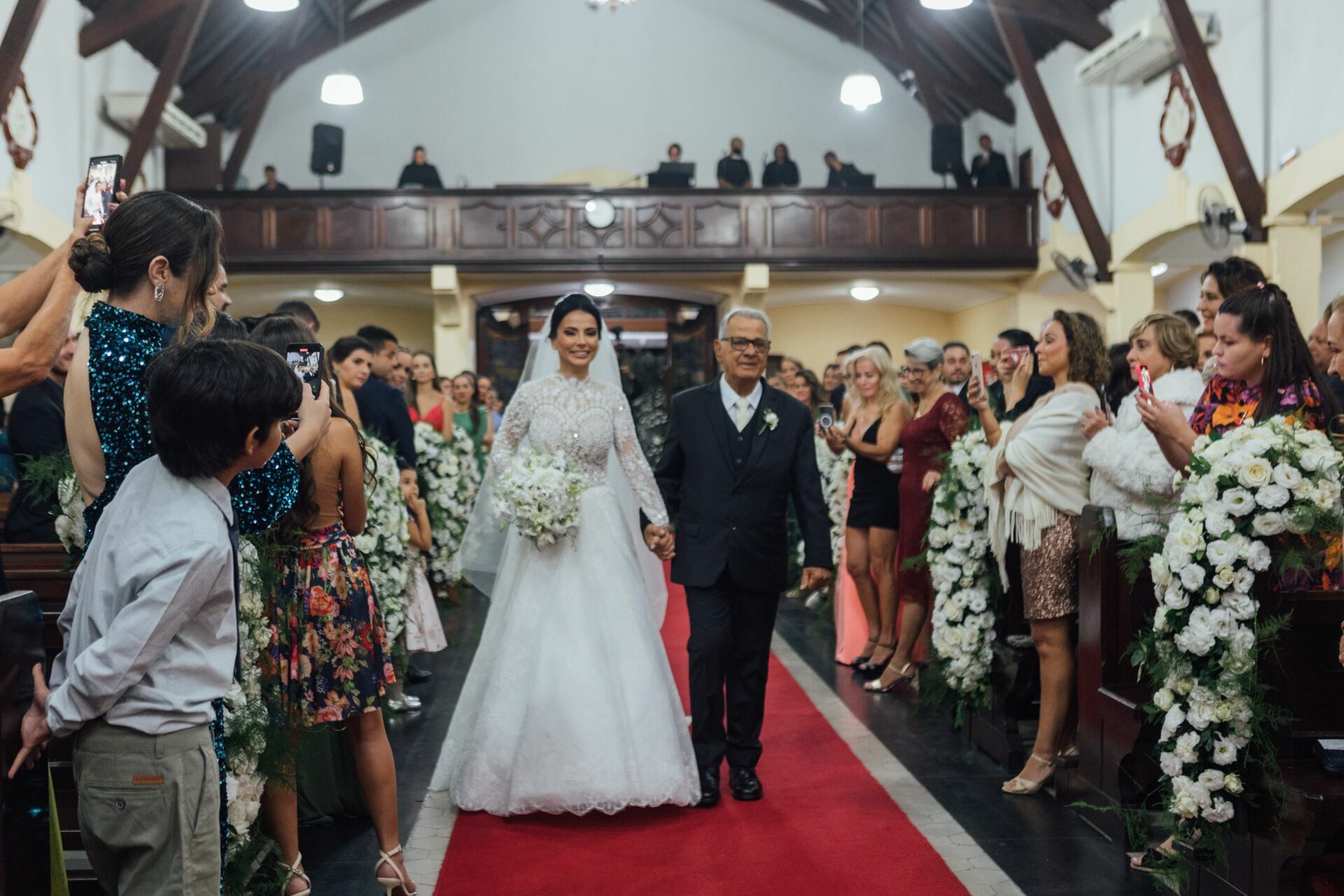 Foto Casamento Ana Carolina e Paulo Henrique - Igreja Santa Cecilia e Galpon - VR -RJ - Imagem 59