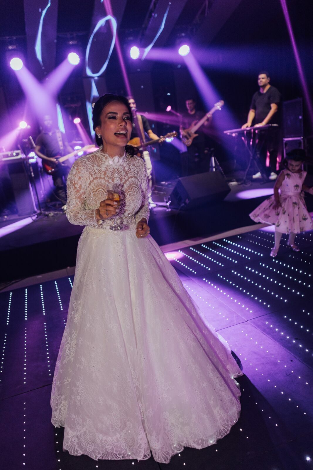 Foto Casamento Ana Carolina e Paulo Henrique - Igreja Santa Cecilia e Galpon - VR -RJ - Imagem 158