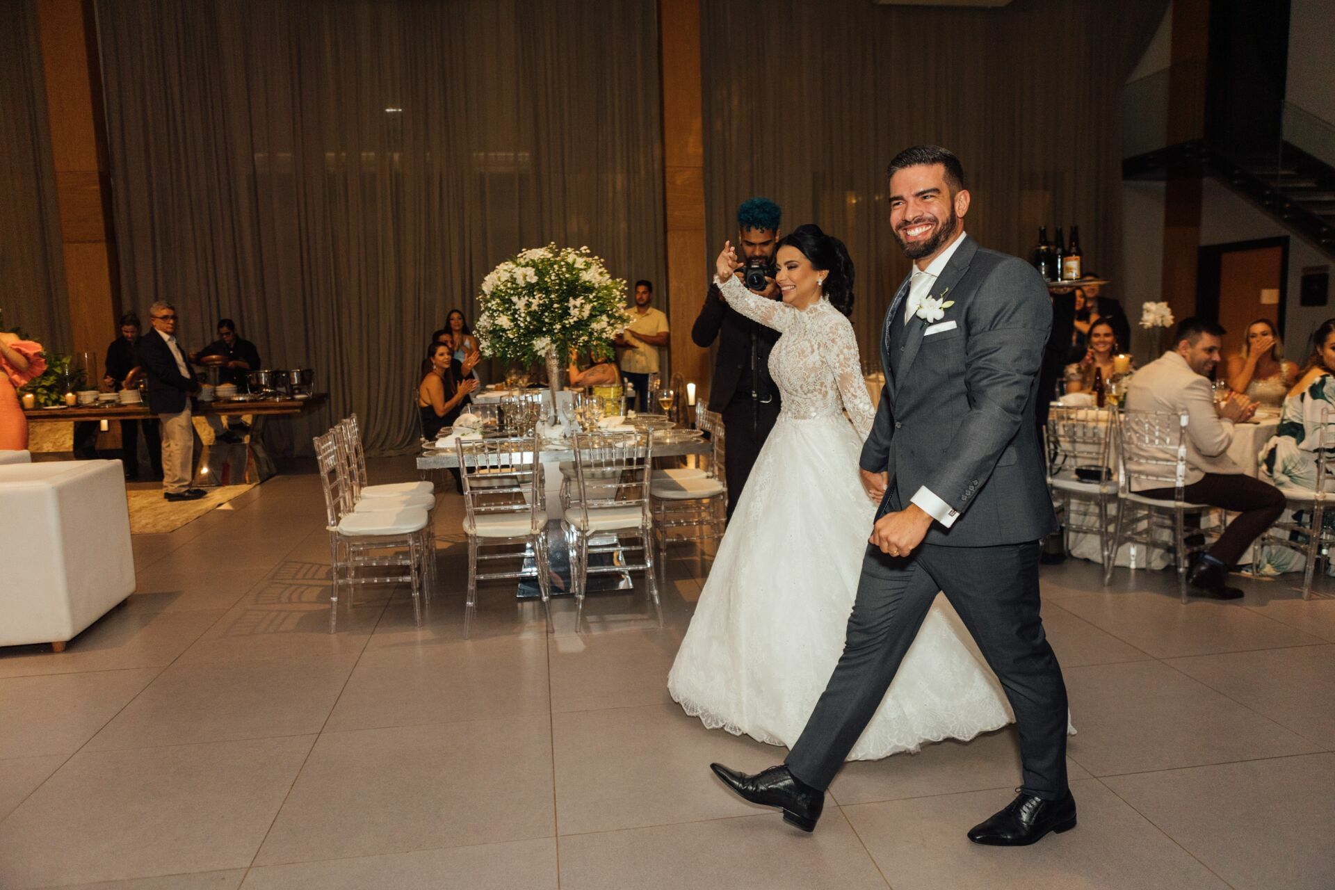 Foto Casamento Ana Carolina e Paulo Henrique - Igreja Santa Cecilia e Galpon - VR -RJ - Imagem 142
