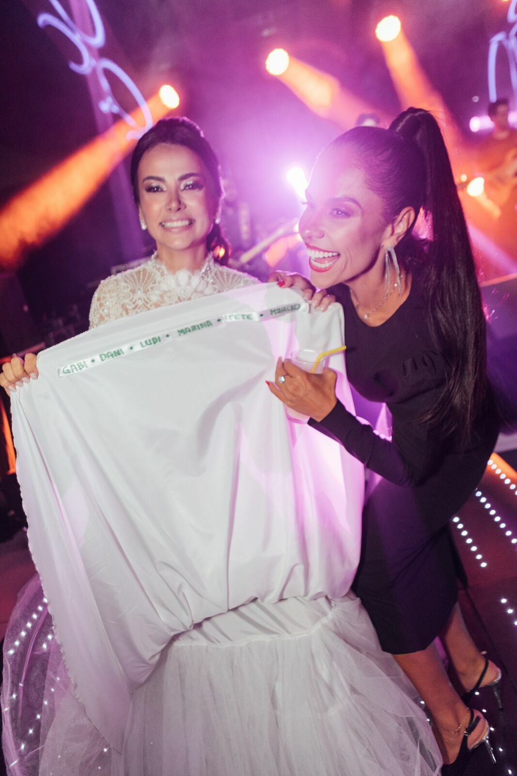 Foto Casamento Ana Carolina e Paulo Henrique - Igreja Santa Cecilia e Galpon - VR -RJ - Imagem 161