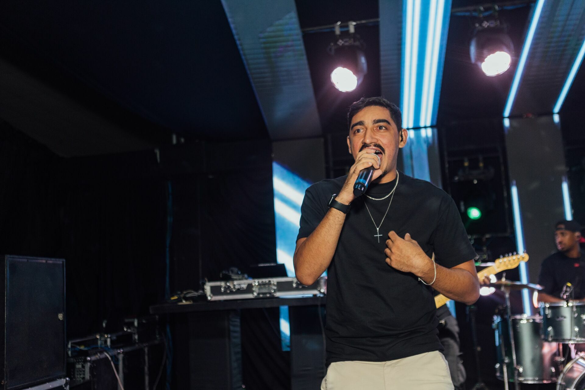 Foto Casamento Ana Carolina e Paulo Henrique - Igreja Santa Cecilia e Galpon - VR -RJ - Imagem 150