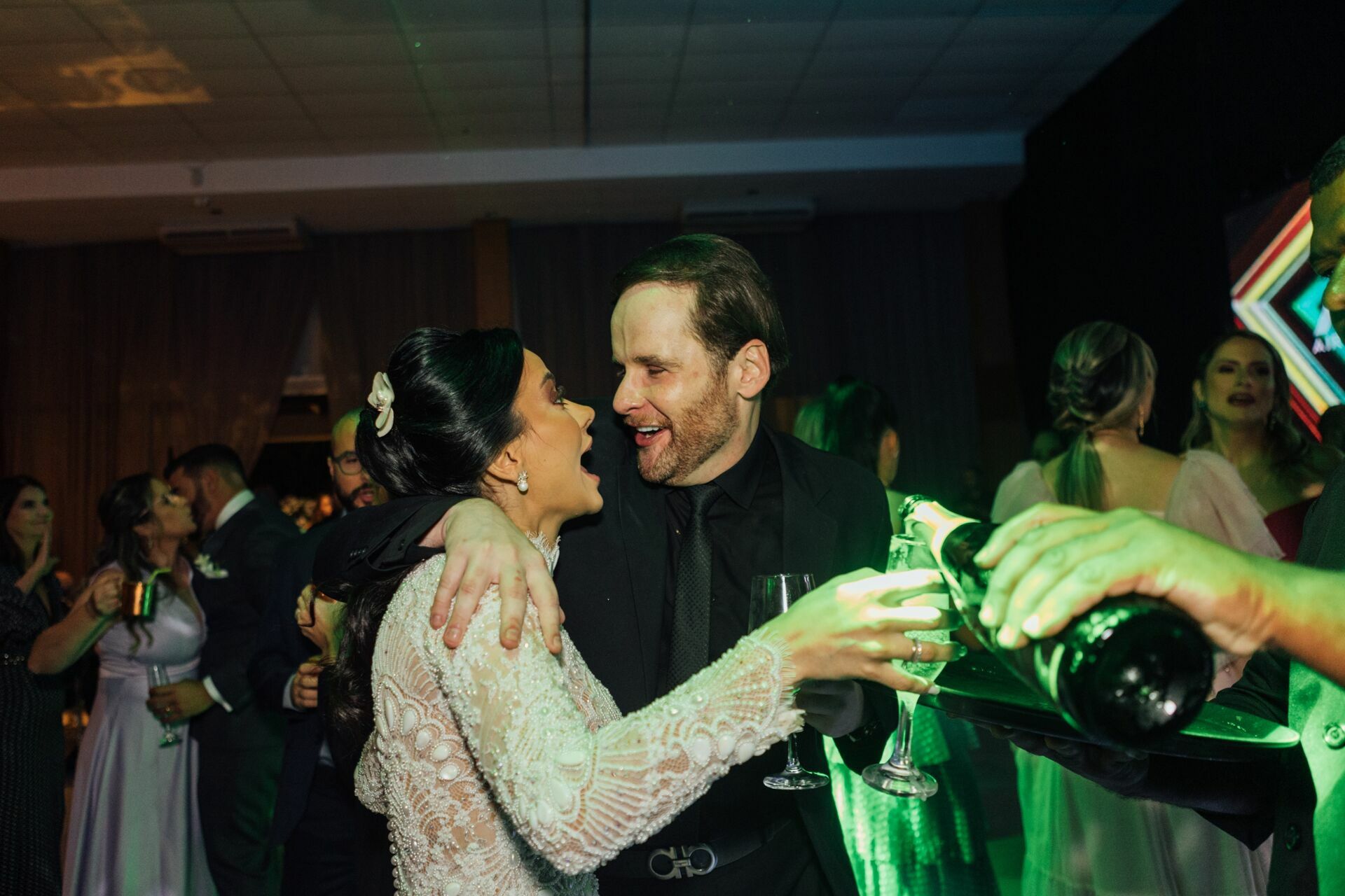Foto Casamento Ana Carolina e Paulo Henrique - Igreja Santa Cecilia e Galpon - VR -RJ - Imagem 152