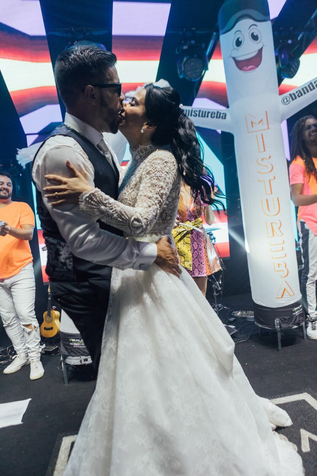 Foto Casamento Ana Carolina e Paulo Henrique - Igreja Santa Cecilia e Galpon - VR -RJ - Imagem 224