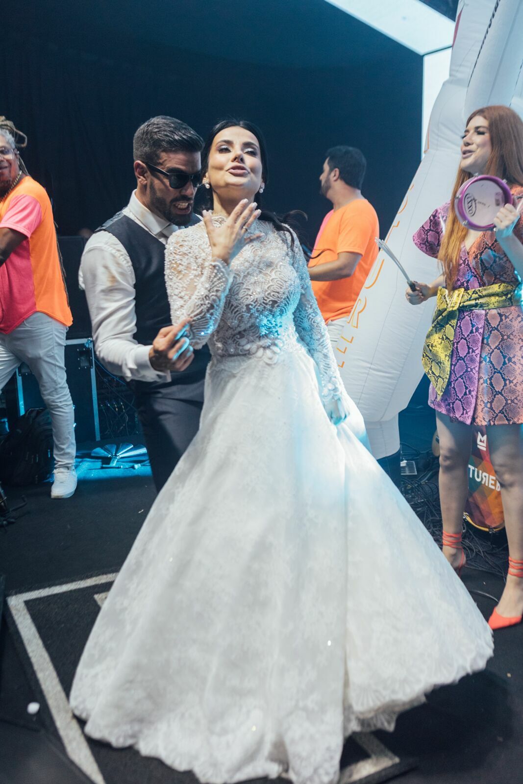 Foto Casamento Ana Carolina e Paulo Henrique - Igreja Santa Cecilia e Galpon - VR -RJ - Imagem 223