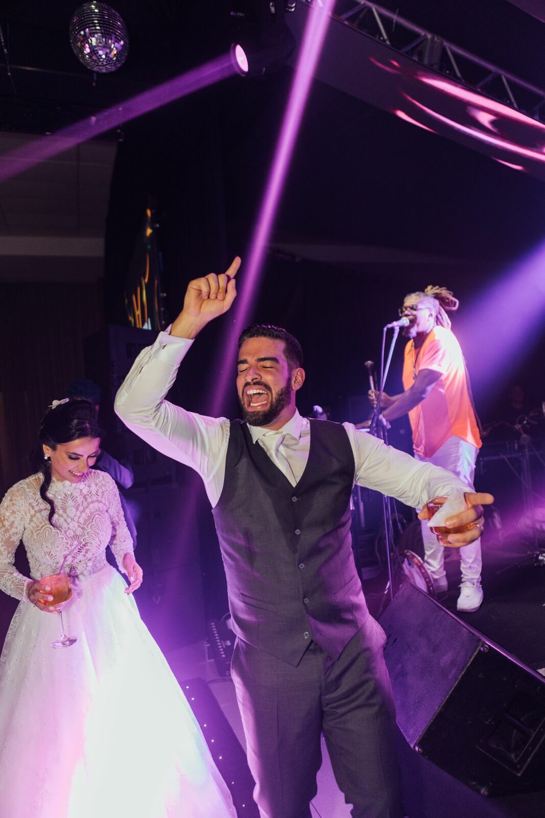 Foto Casamento Ana Carolina e Paulo Henrique - Igreja Santa Cecilia e Galpon - VR -RJ - Imagem 205
