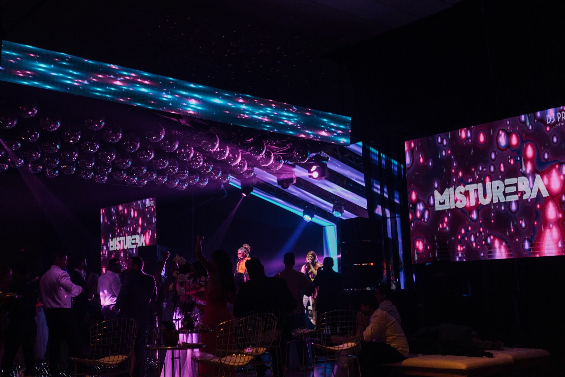 Foto  Casamento Ana Carolina e Paulo Henrique - Igreja Santa Cecilia e Galpon - VR -RJ - Imagem 259