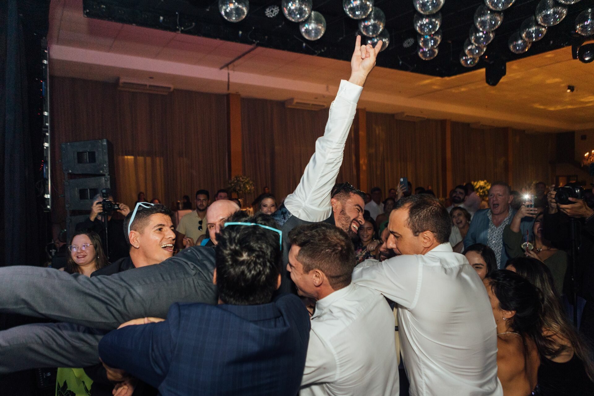 Foto  Casamento Ana Carolina e Paulo Henrique - Igreja Santa Cecilia e Galpon - VR -RJ - Imagem 255