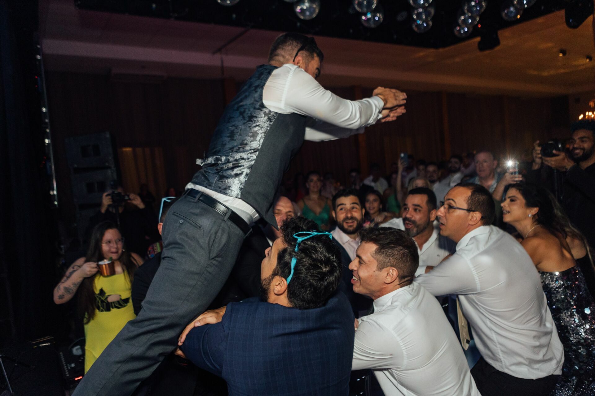 Foto  Casamento Ana Carolina e Paulo Henrique - Igreja Santa Cecilia e Galpon - VR -RJ - Imagem 254
