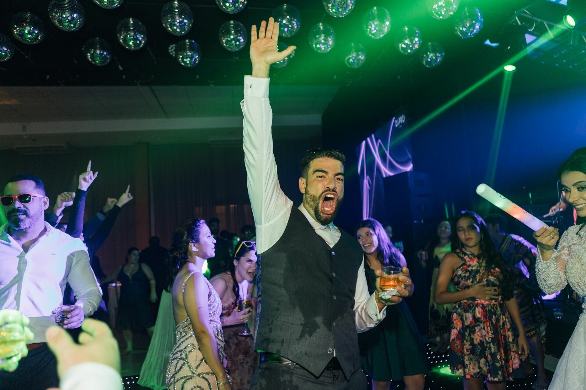 Foto  Casamento Ana Carolina e Paulo Henrique - Igreja Santa Cecilia e Galpon - VR -RJ - Imagem 260