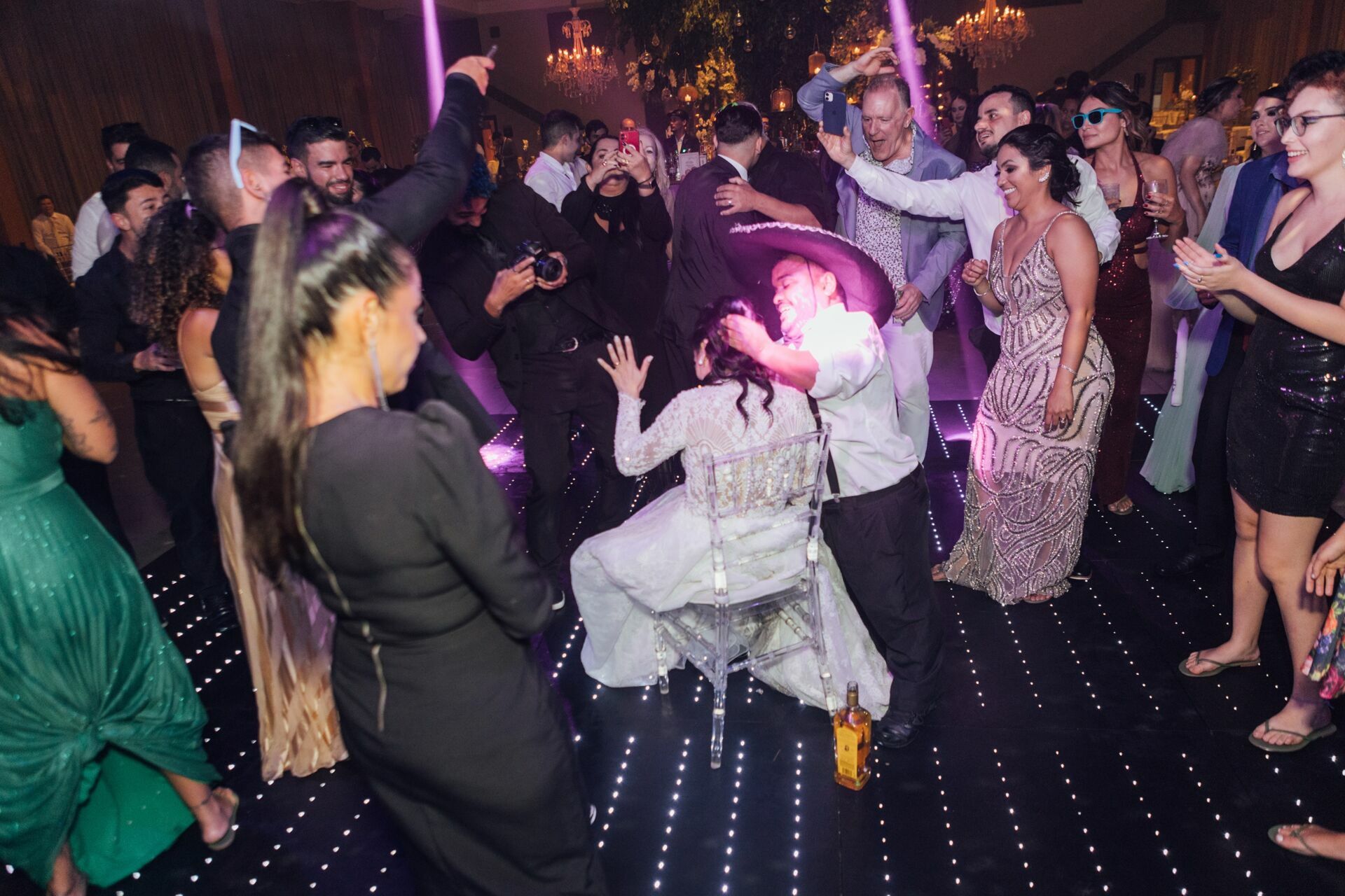 Foto  Casamento Ana Carolina e Paulo Henrique - Igreja Santa Cecilia e Galpon - VR -RJ - Imagem 281
