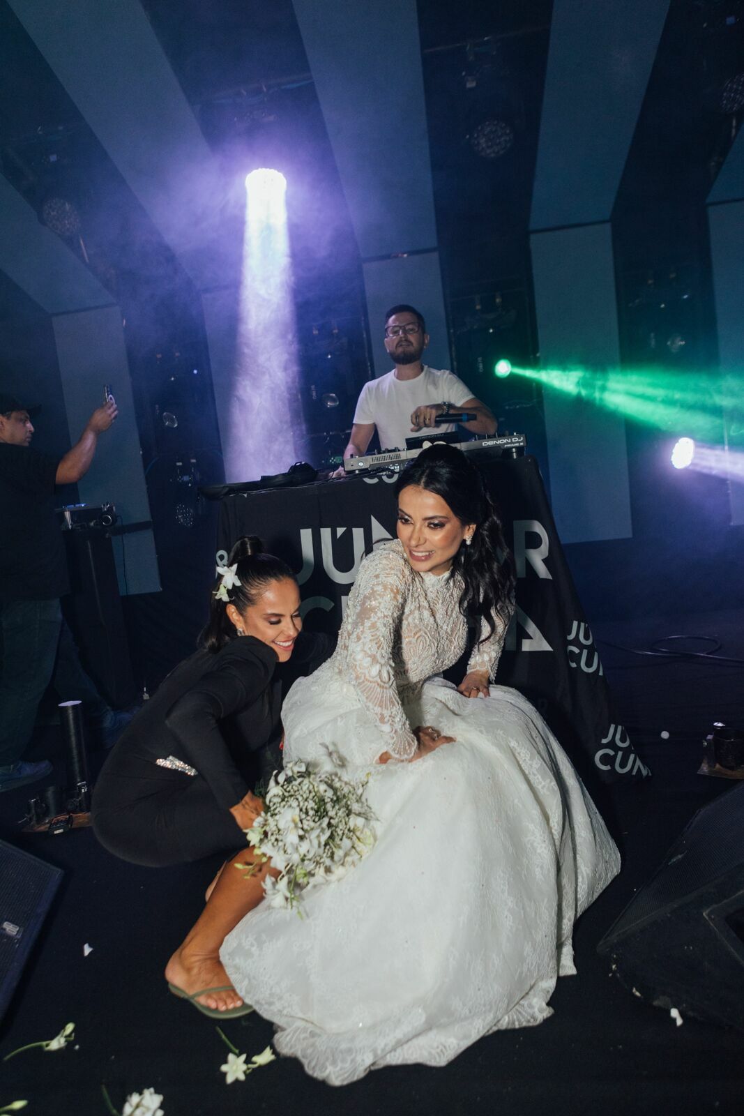 Foto  Casamento Ana Carolina e Paulo Henrique - Igreja Santa Cecilia e Galpon - VR -RJ - Imagem 294