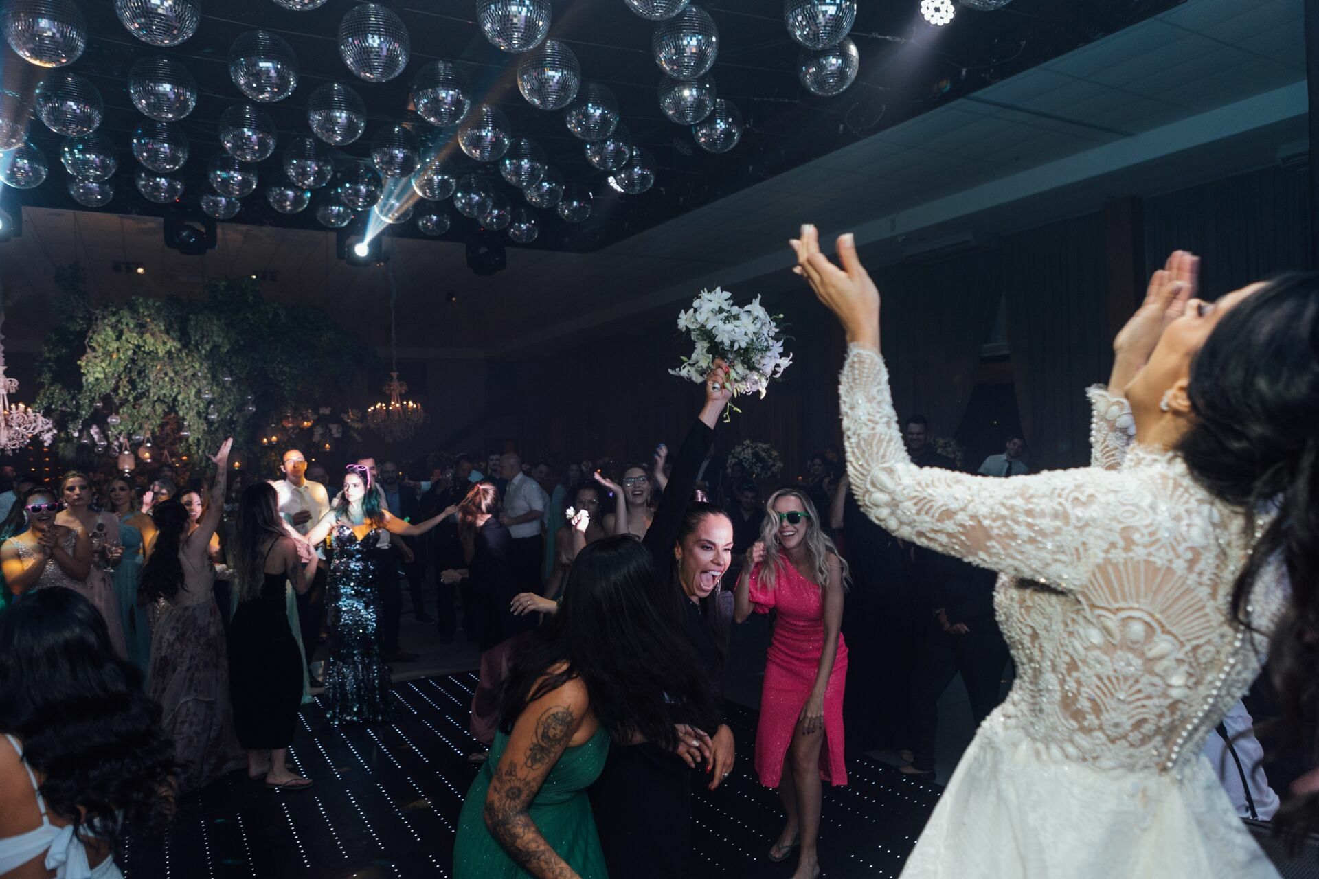 Foto  Casamento Ana Carolina e Paulo Henrique - Igreja Santa Cecilia e Galpon - VR -RJ - Imagem 288