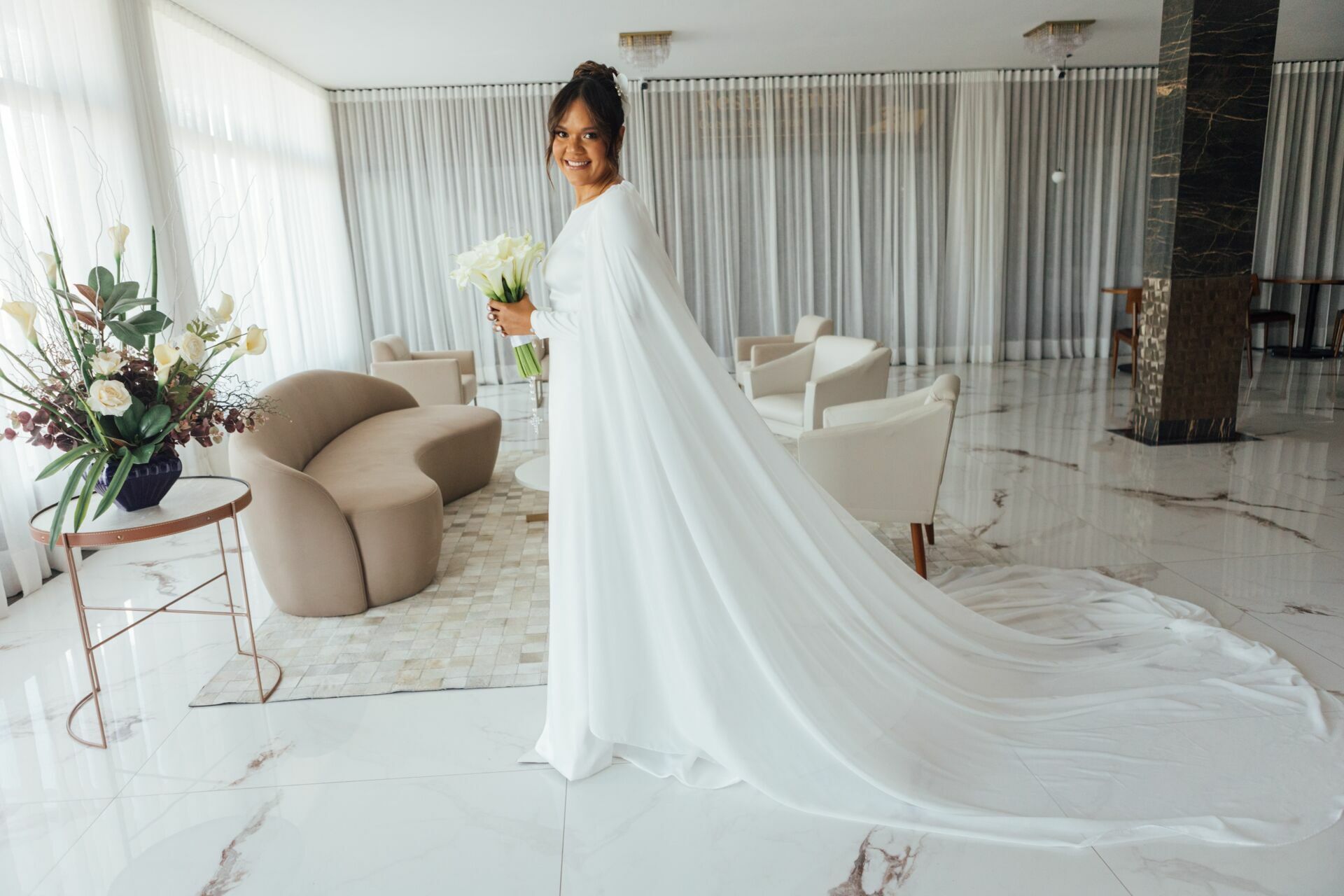 Foto Casamento Larissa e Adam - Igreja N. S. Aparecida e Restaurante Jardim Secreto - Penedo RJ - Imagem 40