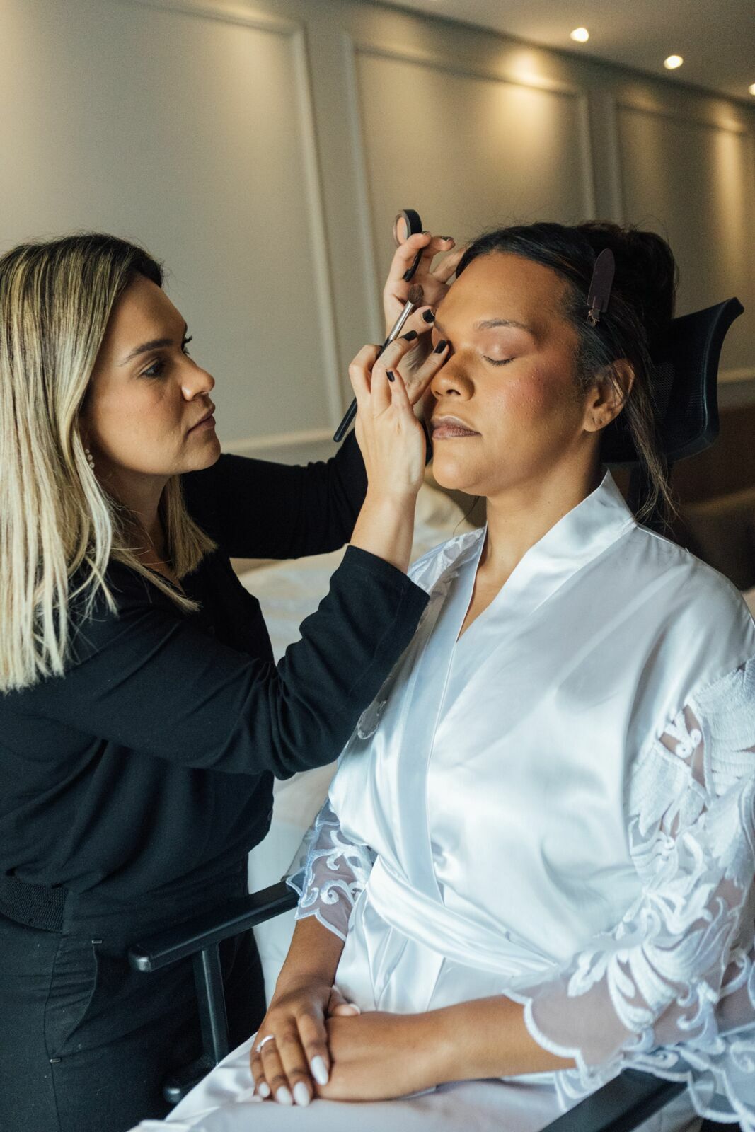 Foto Casamento Larissa e Adam - Igreja N. S. Aparecida e Restaurante Jardim Secreto - Penedo RJ - Imagem 10