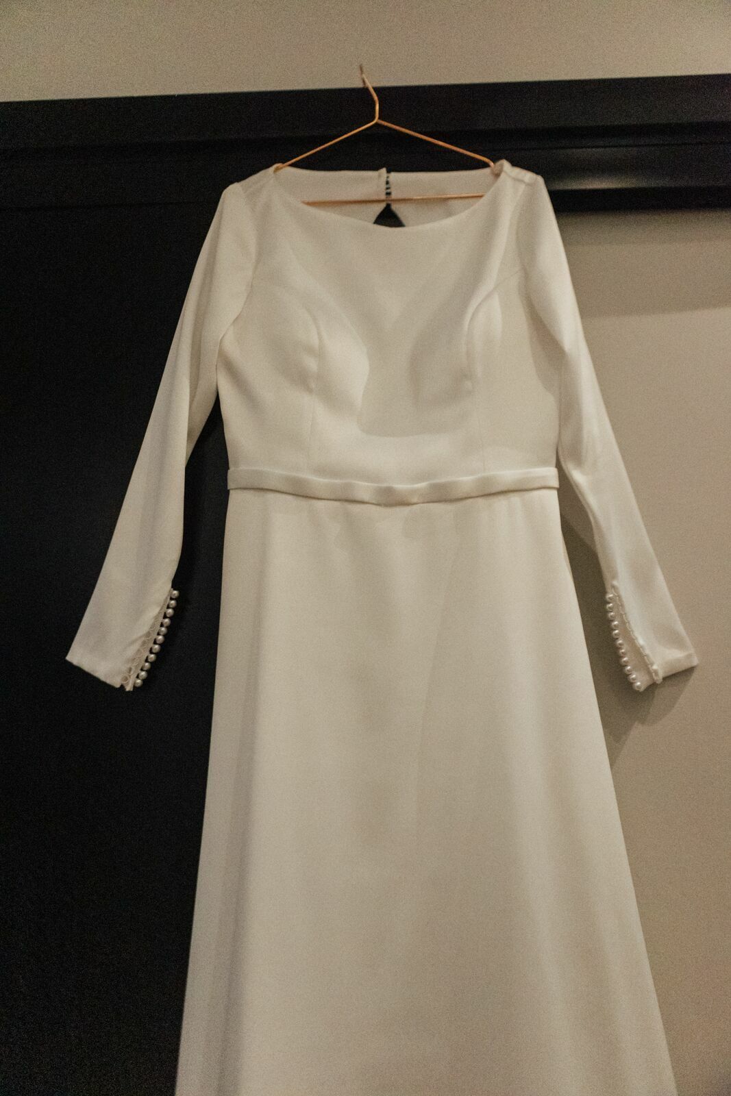 Foto Casamento Larissa e Adam - Igreja N. S. Aparecida e Restaurante Jardim Secreto - Penedo RJ - Imagem 2