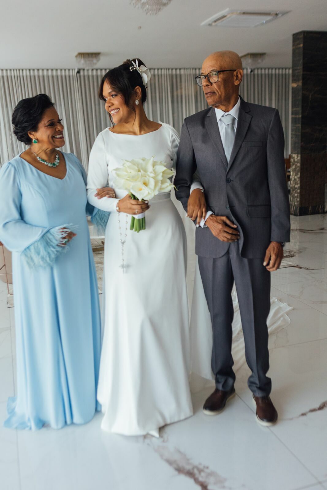 Foto Casamento Larissa e Adam - Igreja N. S. Aparecida e Restaurante Jardim Secreto - Penedo RJ - Imagem 43