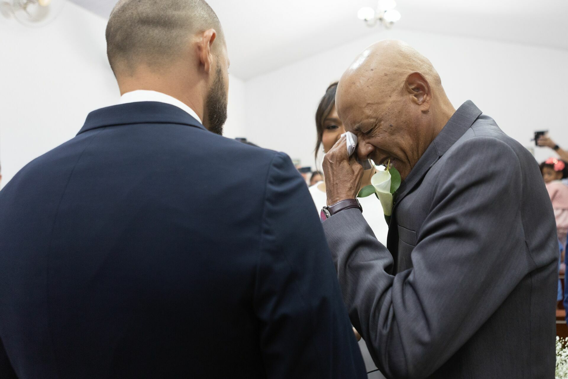 Foto Casamento Larissa e Adam - Igreja N. S. Aparecida e Restaurante Jardim Secreto - Penedo RJ - Imagem 68