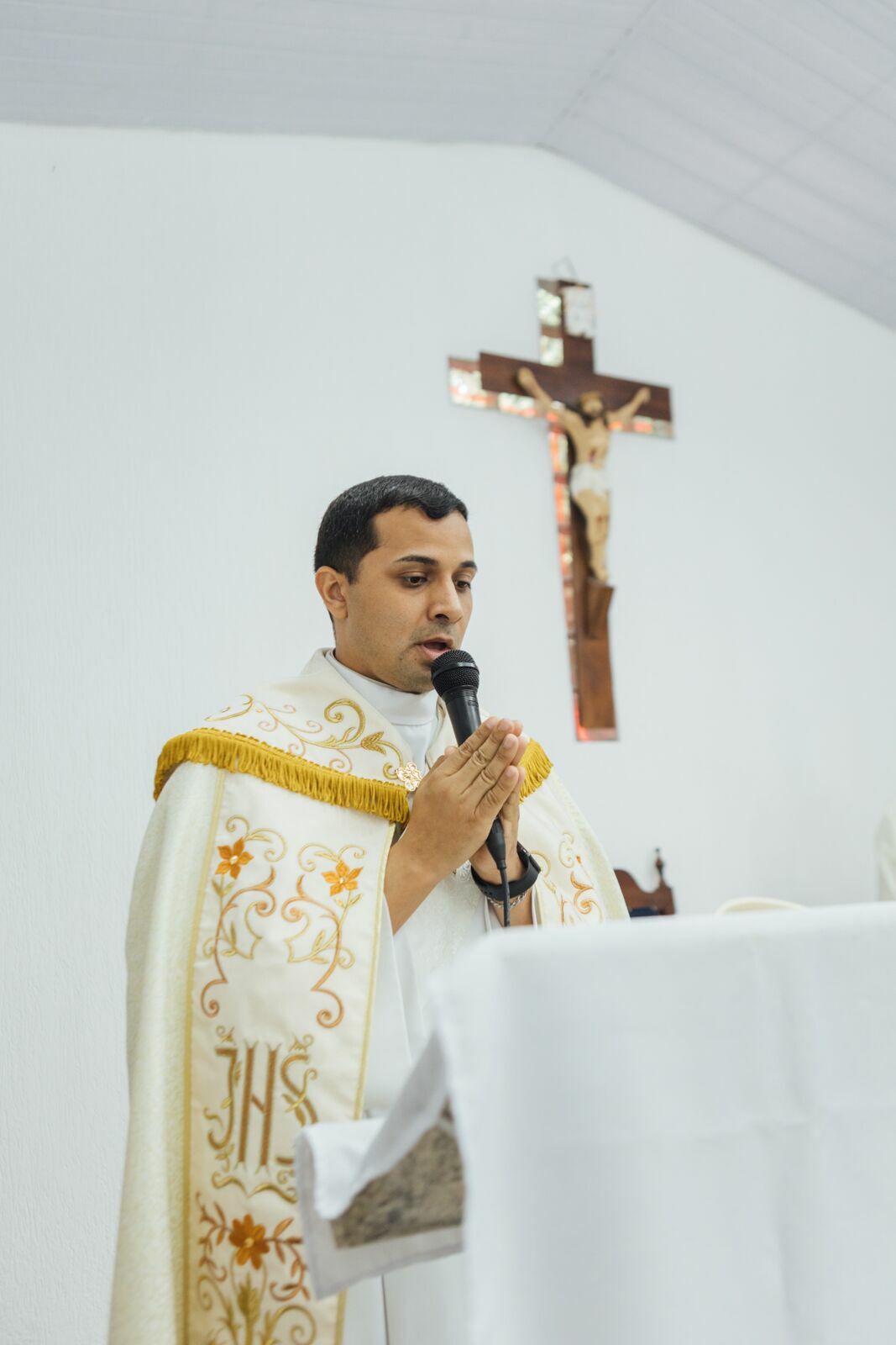 Foto Casamento Larissa e Adam - Igreja N. S. Aparecida e Restaurante Jardim Secreto - Penedo RJ - Imagem 80
