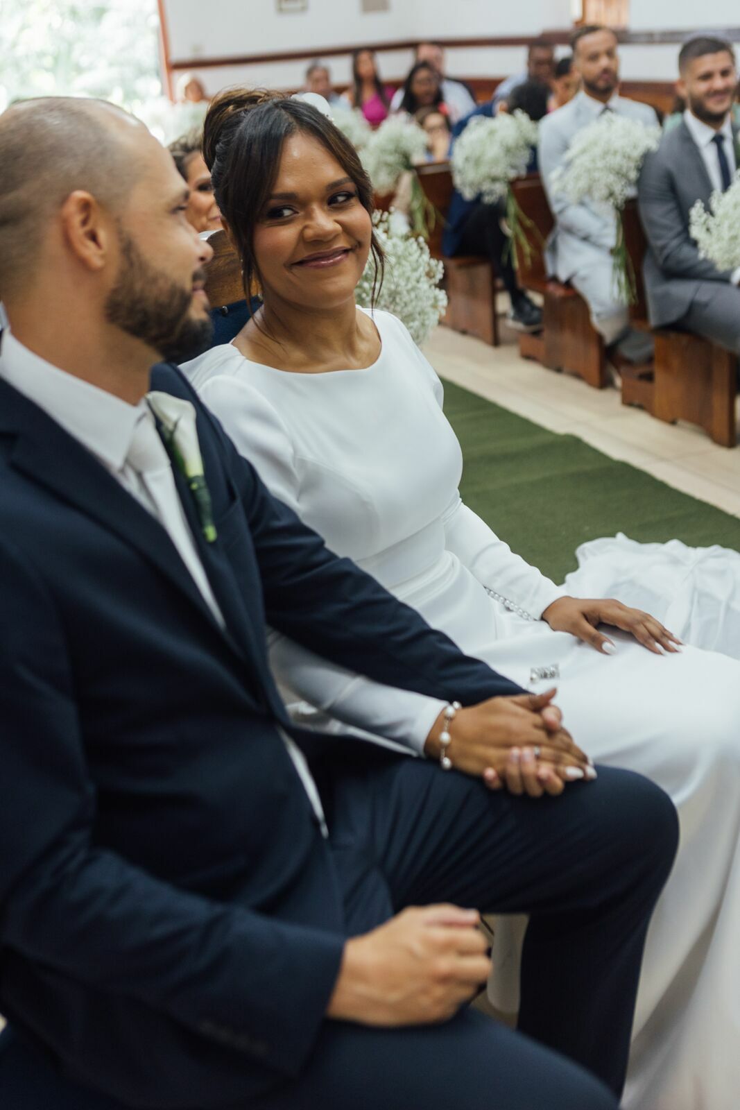 Foto Casamento Larissa e Adam - Igreja N. S. Aparecida e Restaurante Jardim Secreto - Penedo RJ - Imagem 84