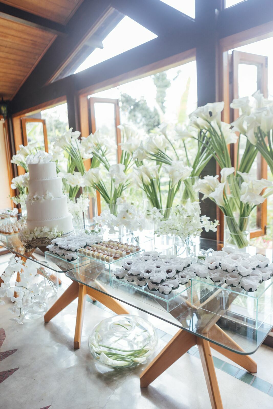 Foto Casamento Larissa e Adam - Igreja N. S. Aparecida e Restaurante Jardim Secreto - Penedo RJ - Imagem 125