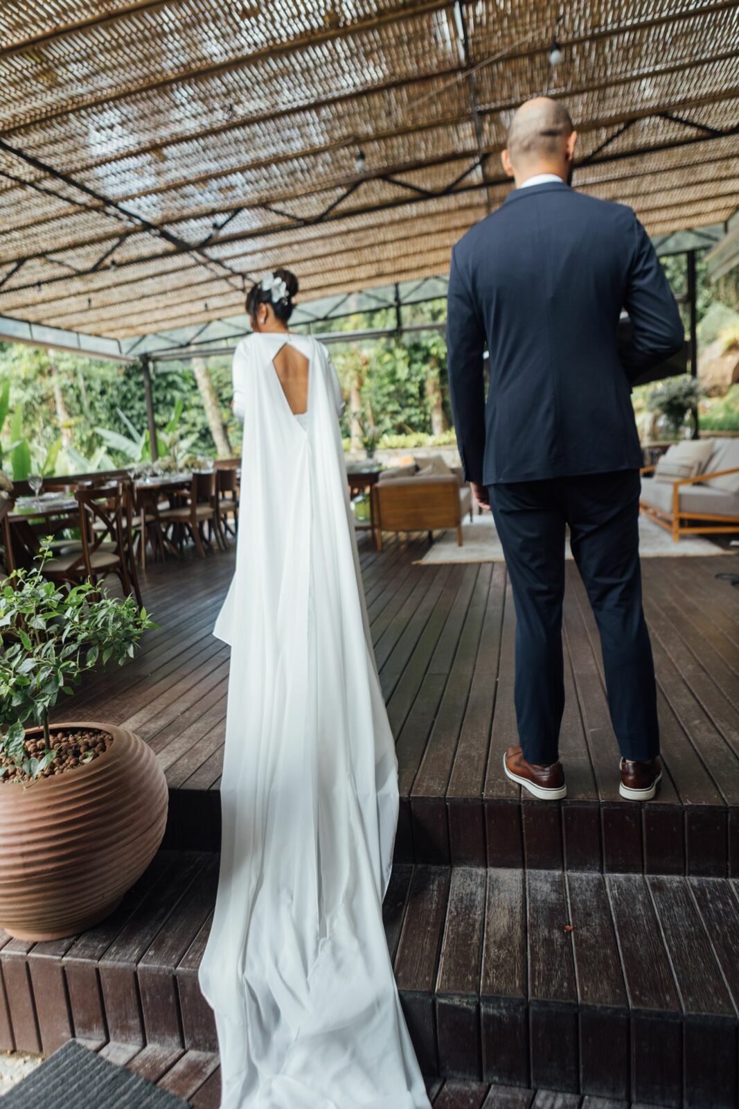 Foto Casamento Larissa e Adam - Igreja N. S. Aparecida e Restaurante Jardim Secreto - Penedo RJ - Imagem 130