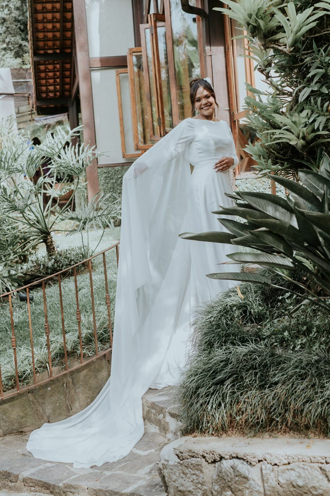 Foto Casamento Larissa e Adam - Igreja N. S. Aparecida e Restaurante Jardim Secreto - Penedo RJ - Imagem 151