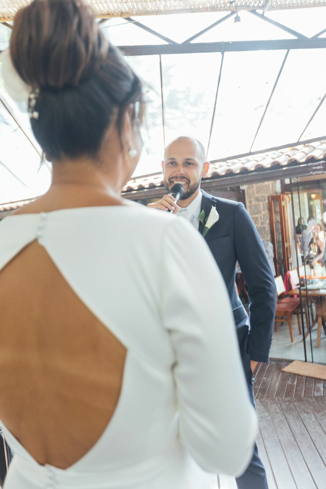 Foto Casamento Larissa e Adam - Igreja N. S. Aparecida e Restaurante Jardim Secreto - Penedo RJ - Imagem 177