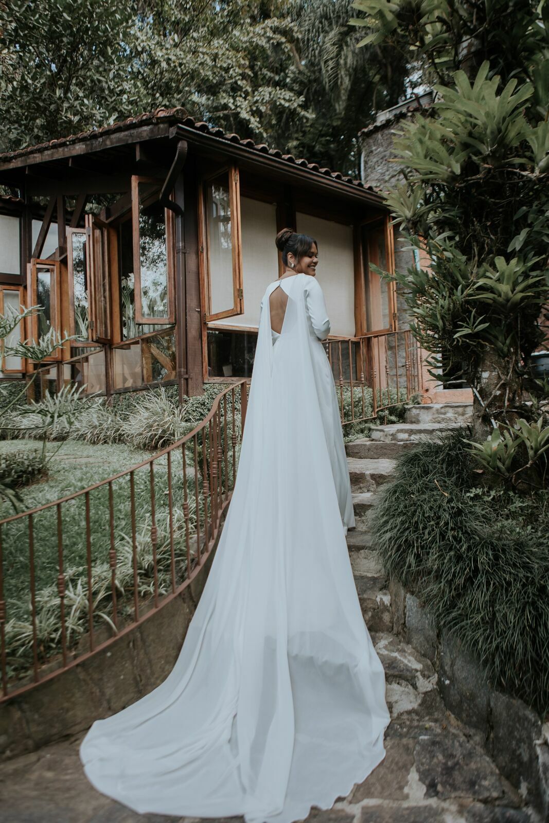Foto Casamento Larissa e Adam - Igreja N. S. Aparecida e Restaurante Jardim Secreto - Penedo RJ - Imagem 150