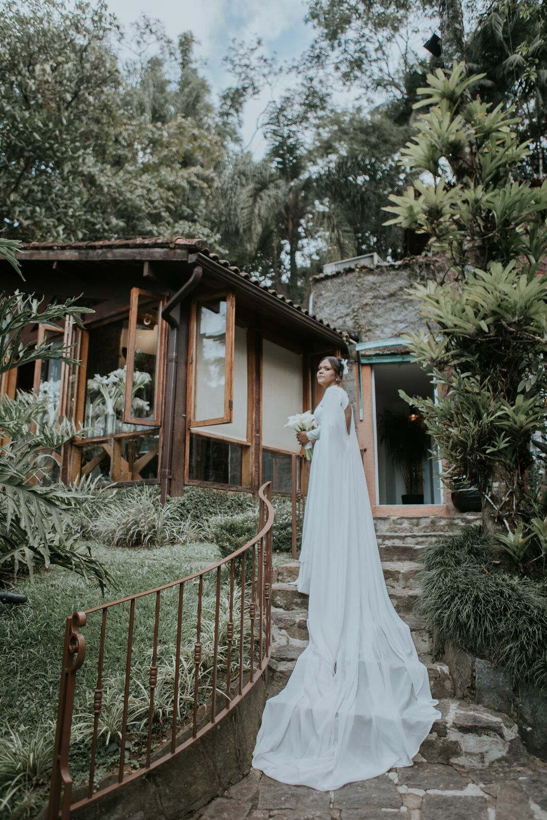 Foto Casamento Larissa e Adam - Igreja N. S. Aparecida e Restaurante Jardim Secreto - Penedo RJ - Imagem 154