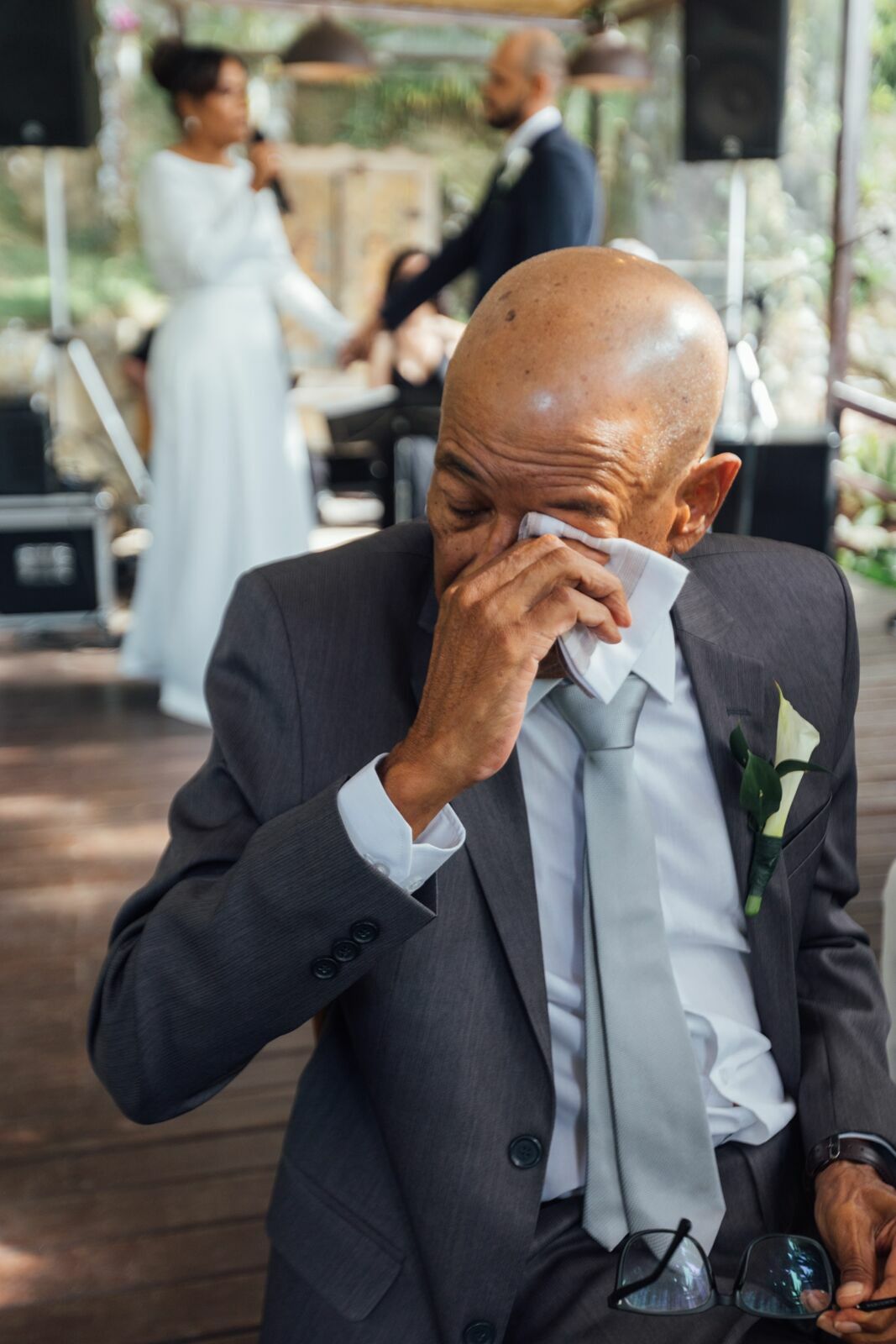 Foto Casamento Larissa e Adam - Igreja N. S. Aparecida e Restaurante Jardim Secreto - Penedo RJ - Imagem 183