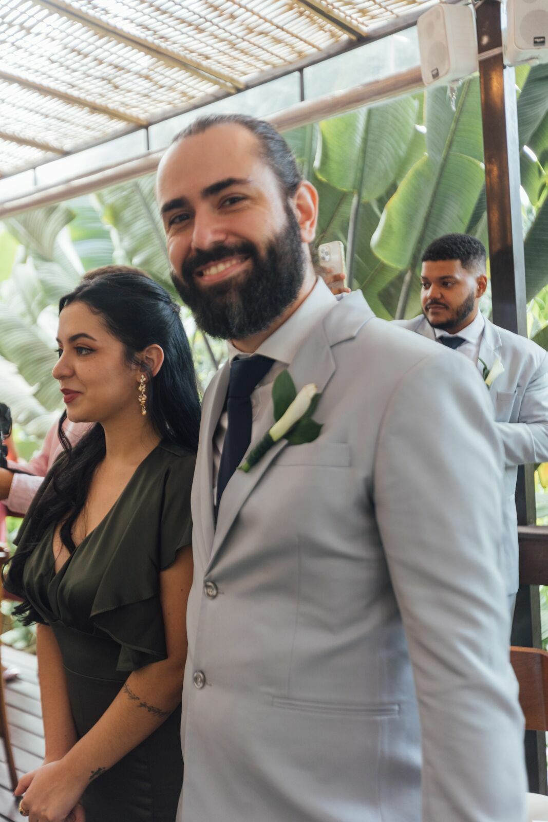 Foto Casamento Larissa e Adam - Igreja N. S. Aparecida e Restaurante Jardim Secreto - Penedo RJ - Imagem 190