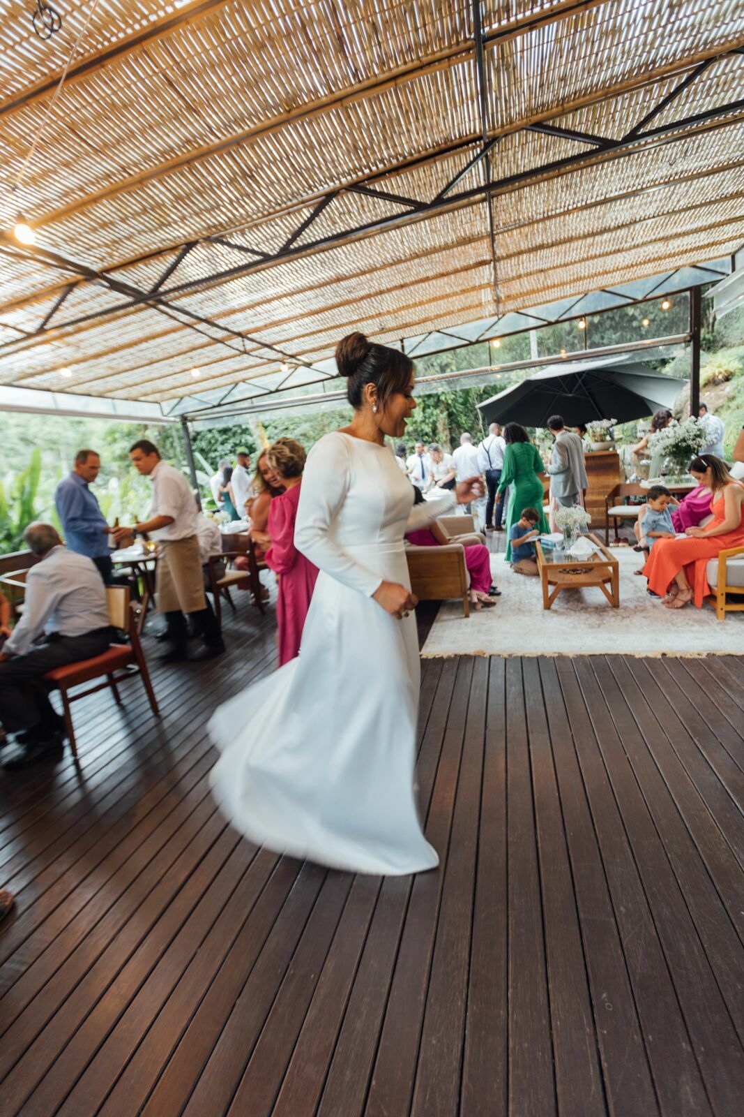 Foto Casamento Larissa e Adam - Igreja N. S. Aparecida e Restaurante Jardim Secreto - Penedo RJ - Imagem 225