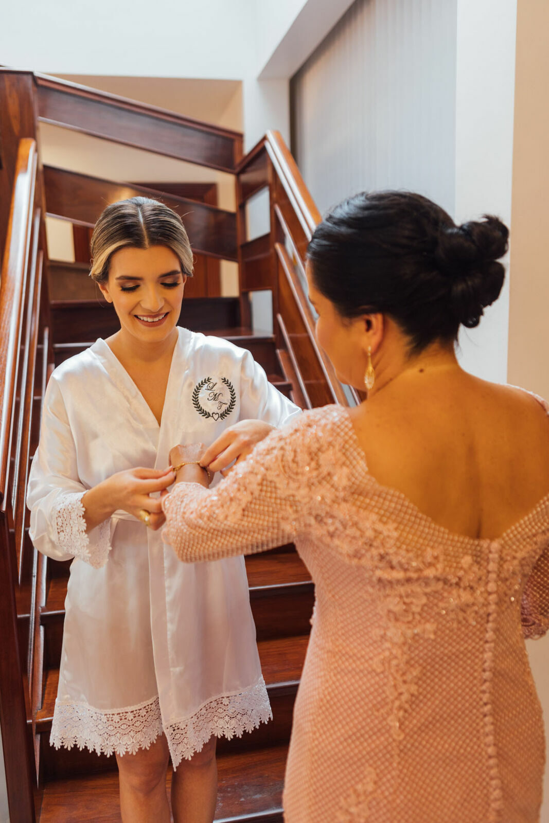 Foto Casamento Bruno e Lohayne - Igreja Sant'Anna e clube Itapoã - Barra Pirai Foto Casamento Bruno e Lohayne - Igreja Sant'Anna e clube Itapoã - Barra Pirai - Imagem 18